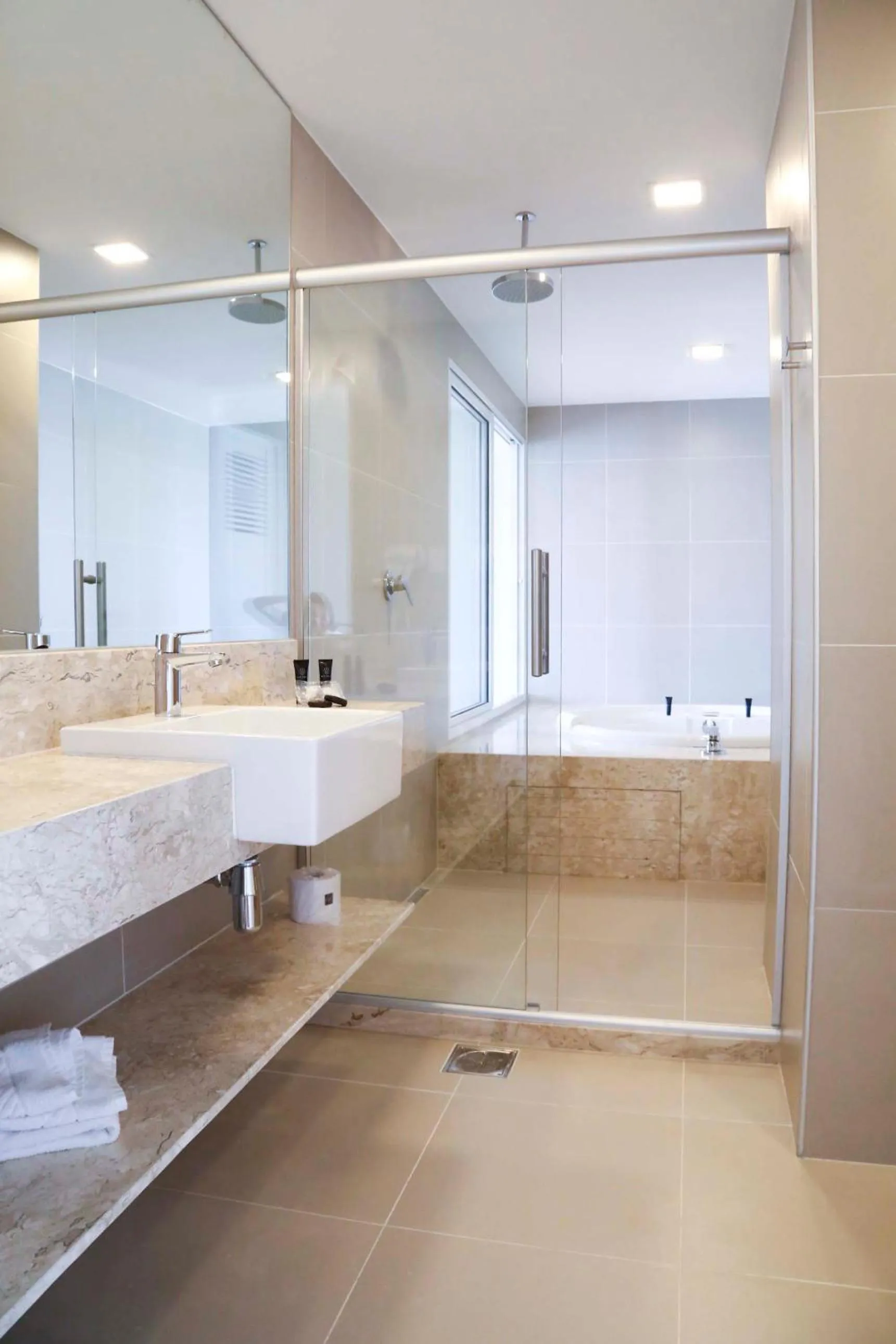 Bathroom in Vitória Hotel Convention Paulínia