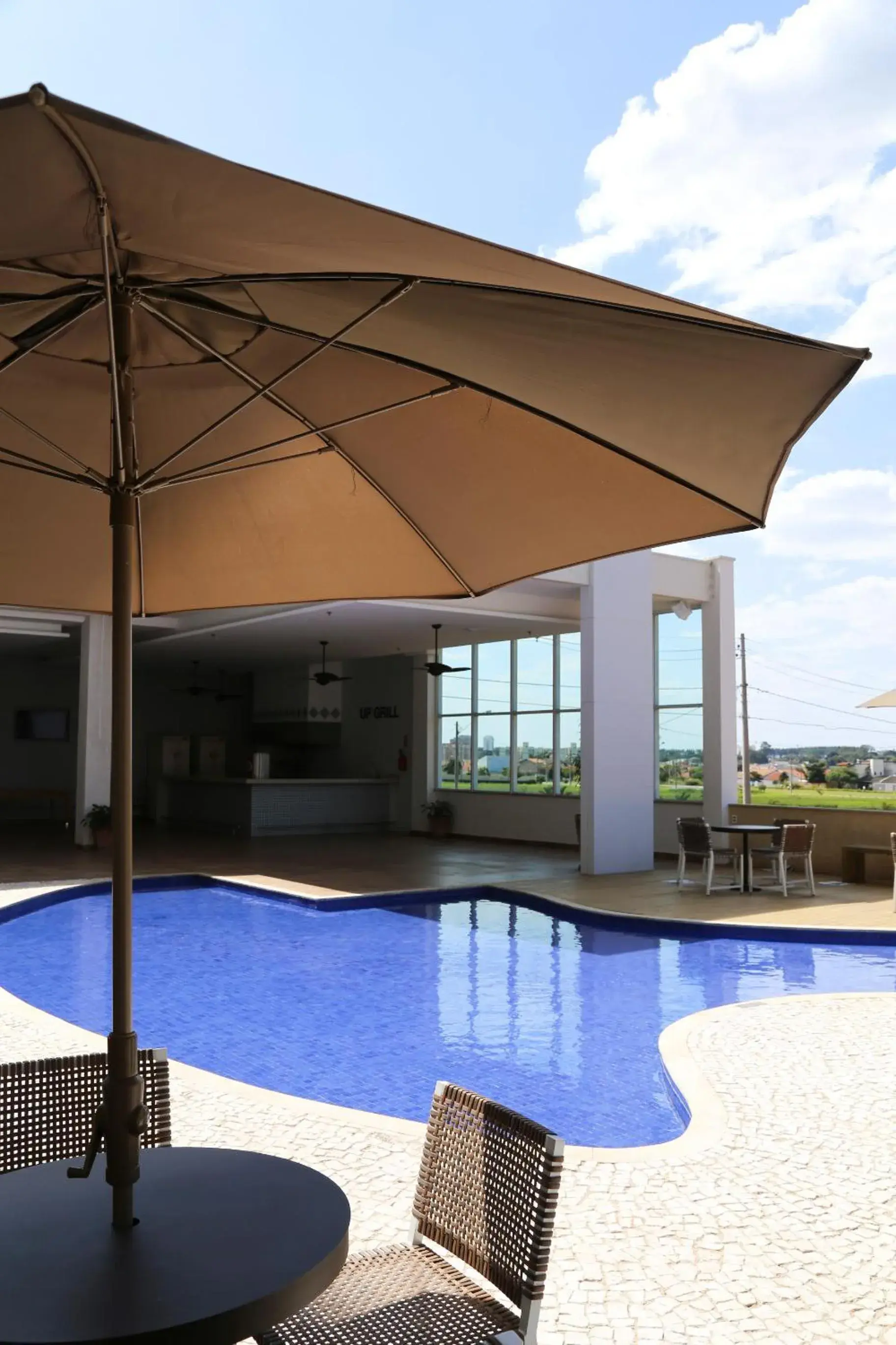 Pool view in Vitória Hotel Convention Paulínia Pool view in Vitória Hotel Convention Paulínia