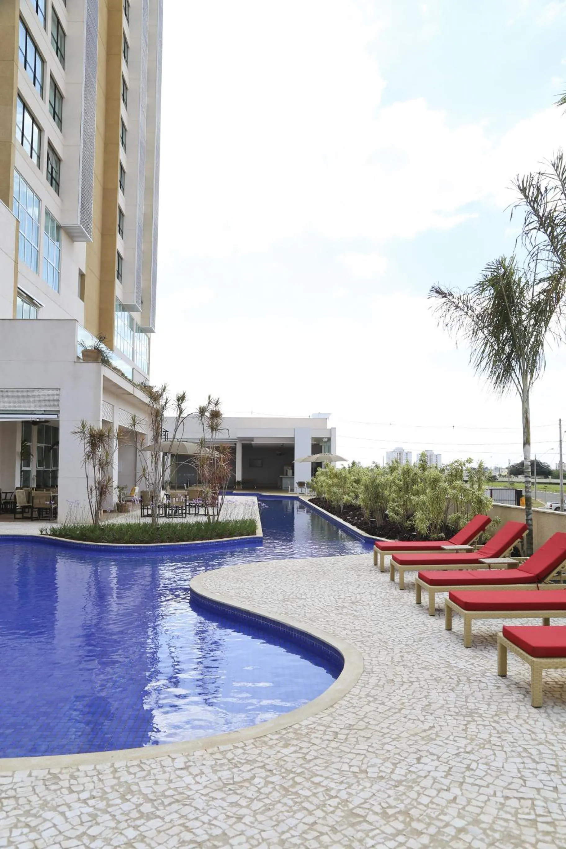 Swimming pool in Vitória Hotel Convention Paulínia