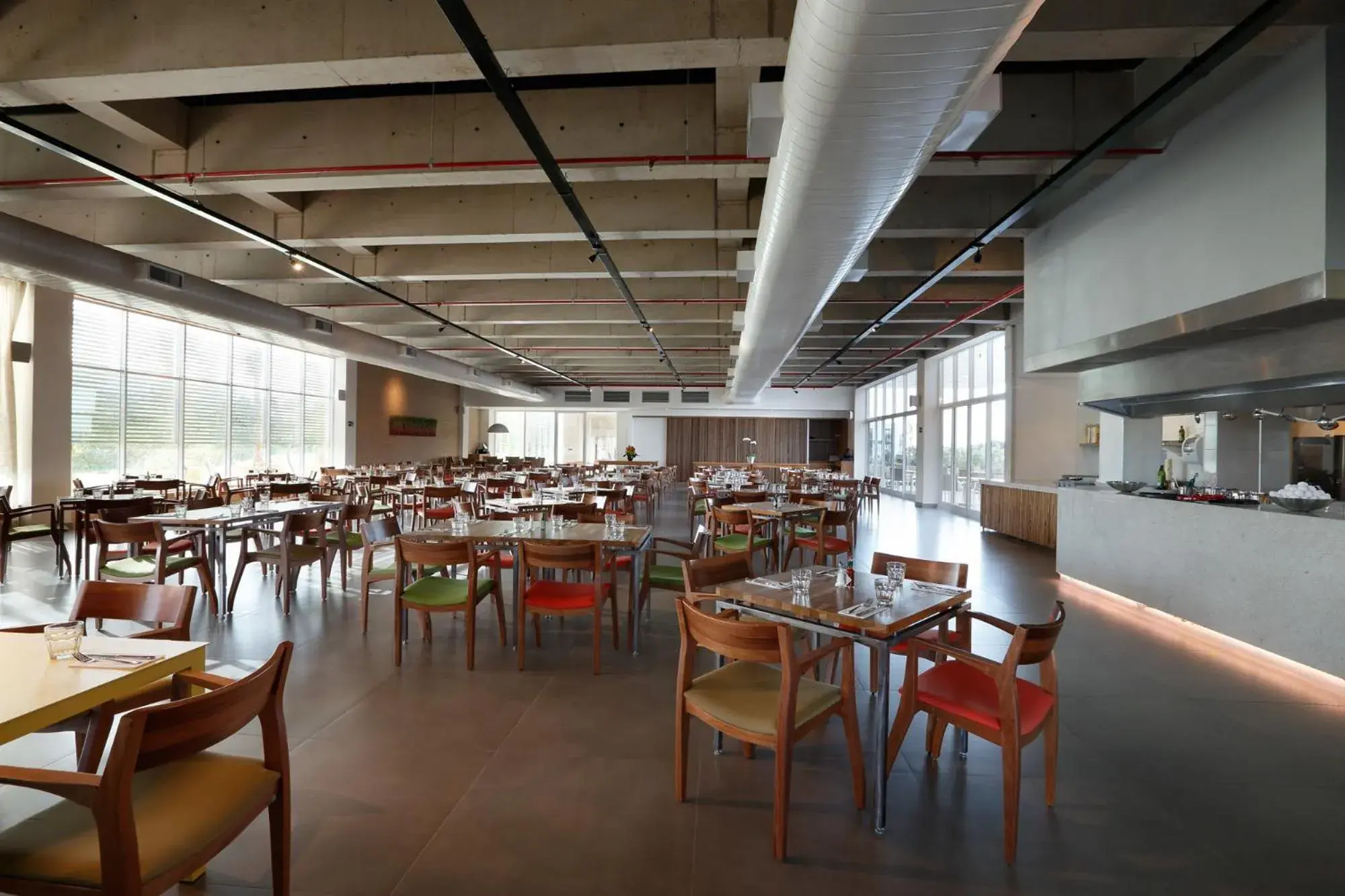 Restaurant/places to eat in Vitória Hotel Convention Paulínia Restaurant/places to eat in Vitória Hotel Convention Paulínia