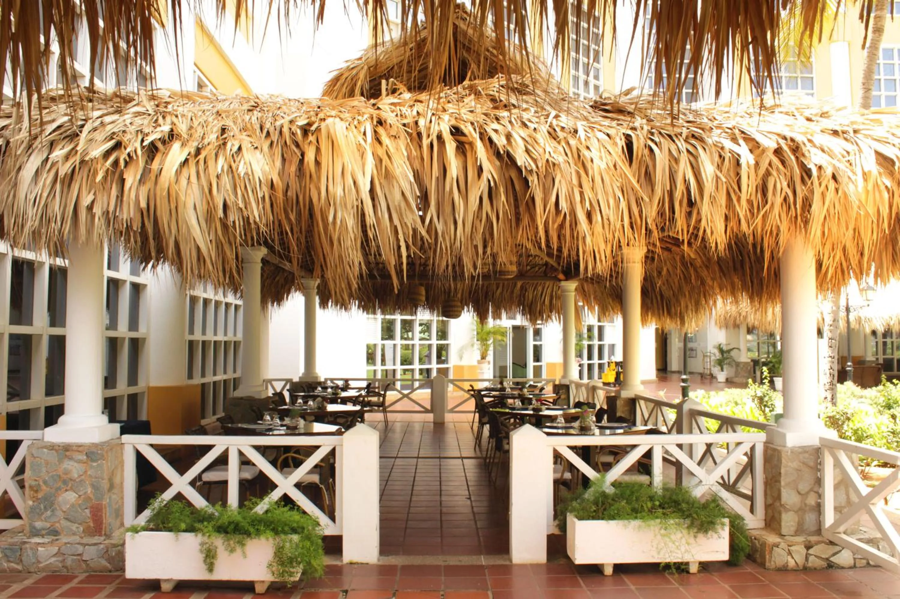 Restaurant/places to eat in Hesperia Isla Margarita