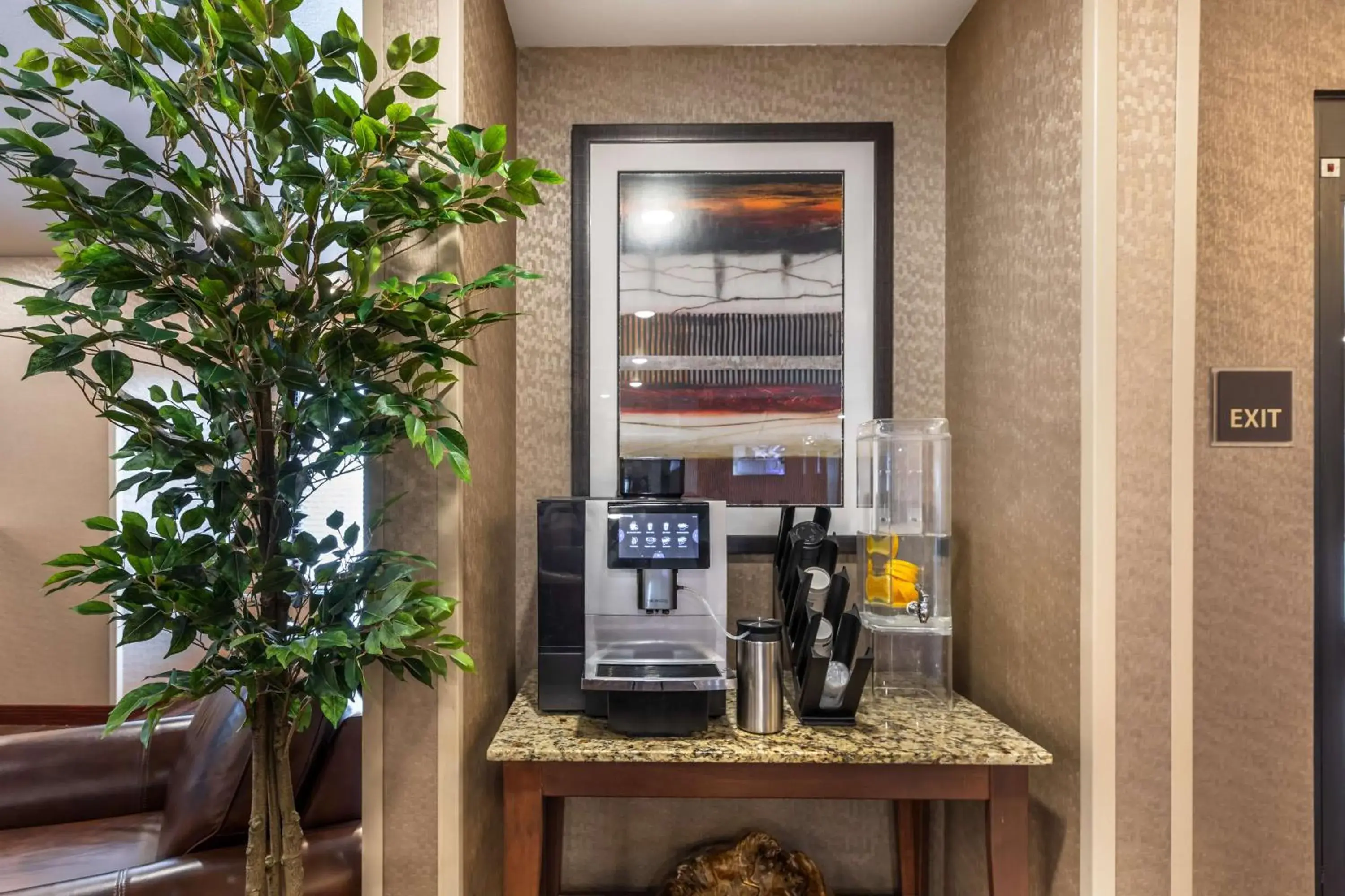 Lobby or reception in Best Western PLUS Casper Inn & Suites Lobby or reception in Best Western PLUS Casper Inn & Suites