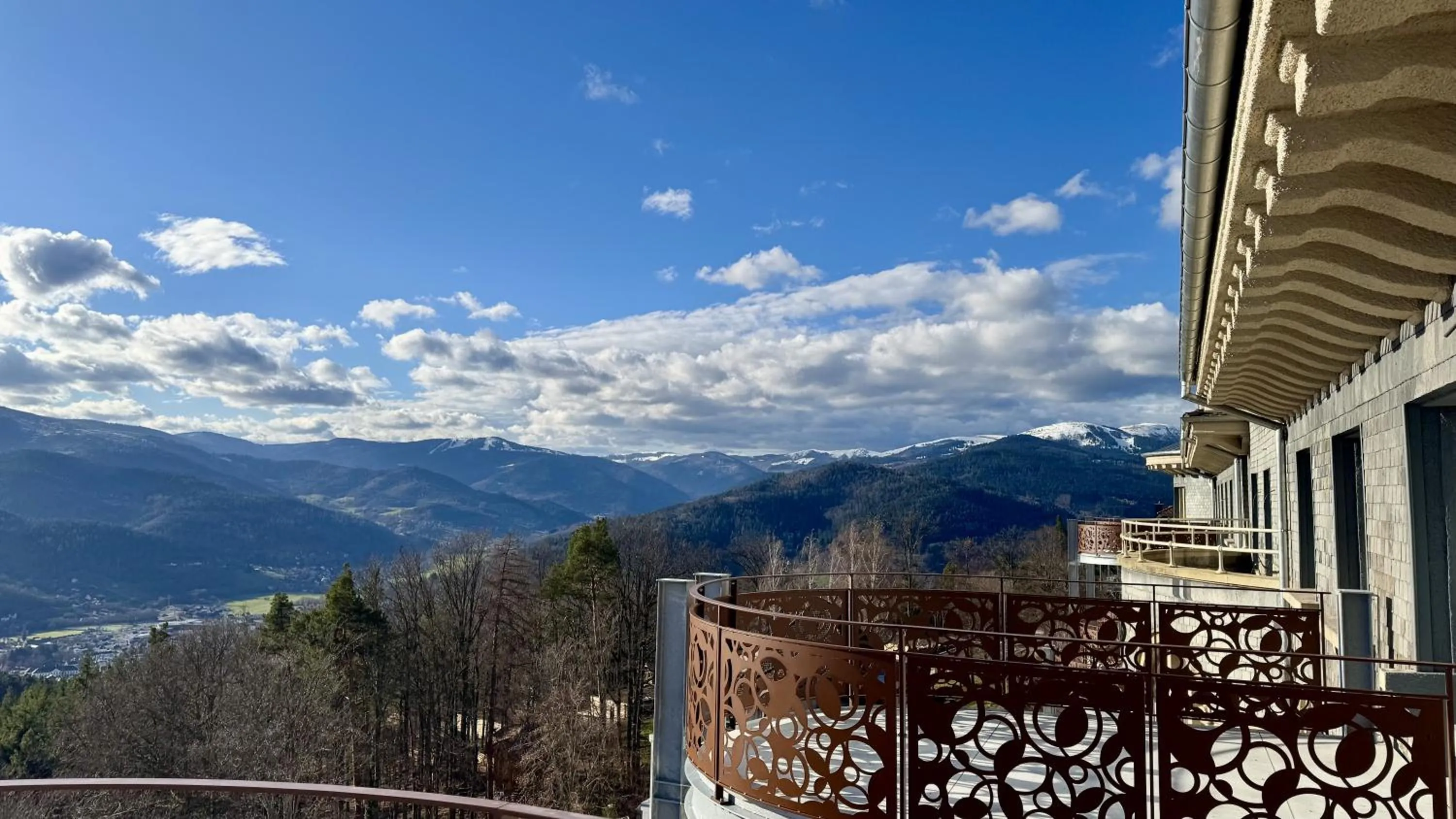 Mountain view in Domaine de Haslach, The Originals Collection, Résidence de Tourisme