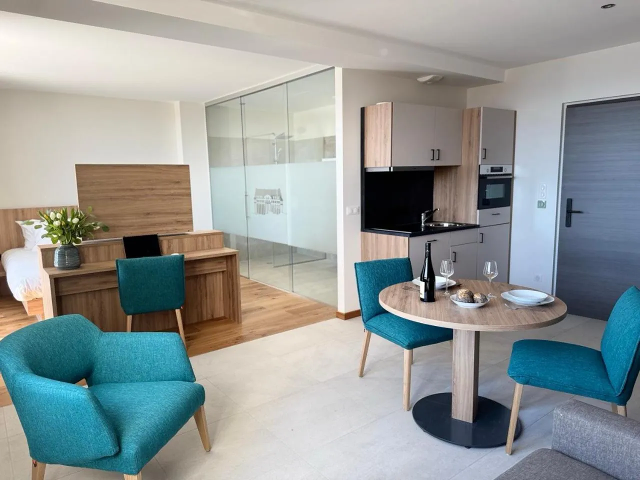 Kitchen or kitchenette in Domaine de Haslach, The Originals Collection, Résidence de Tourisme