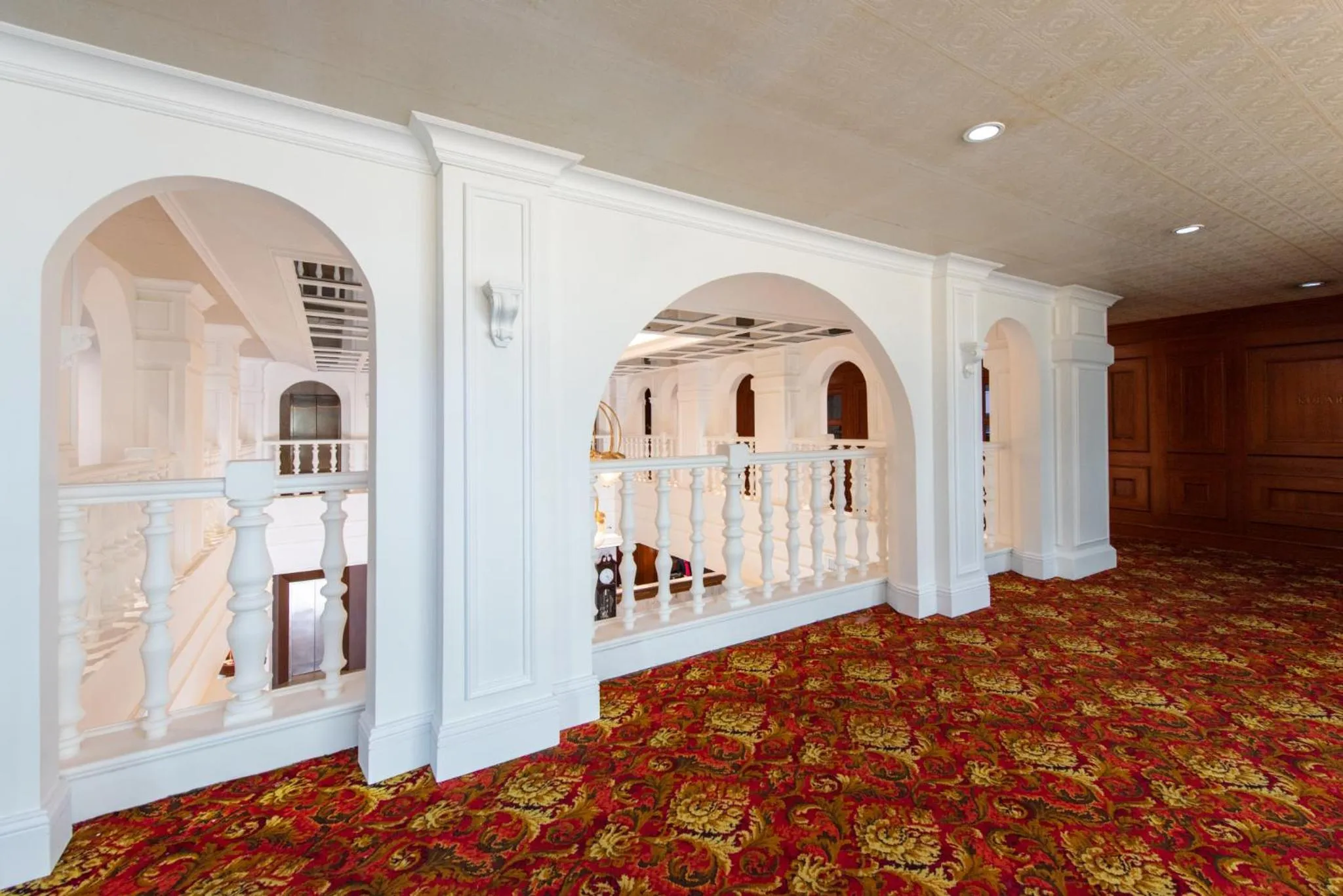 Property building in Elizabeth Hotel