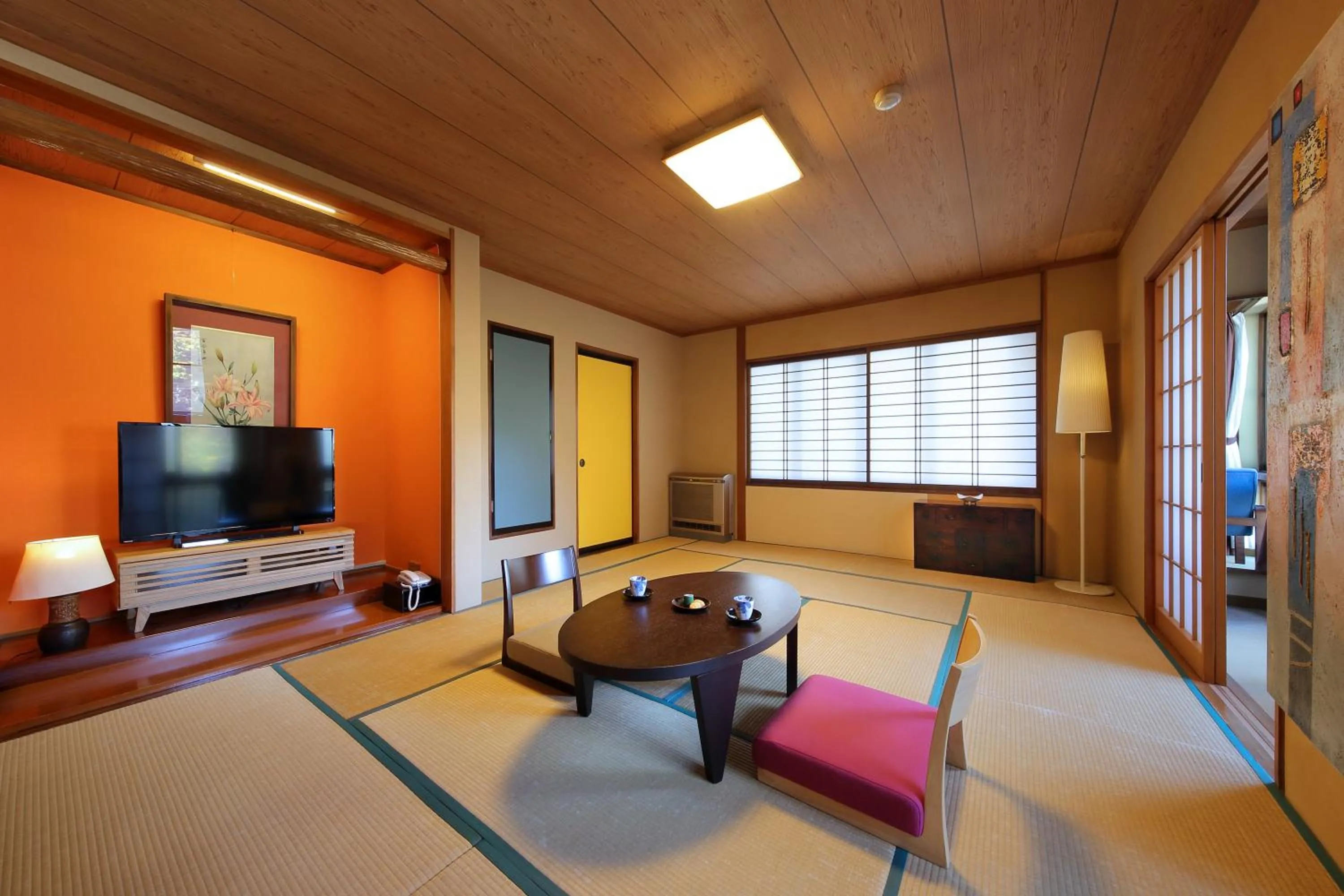 Photo of the whole room, Bed in Yamayuri no Yado