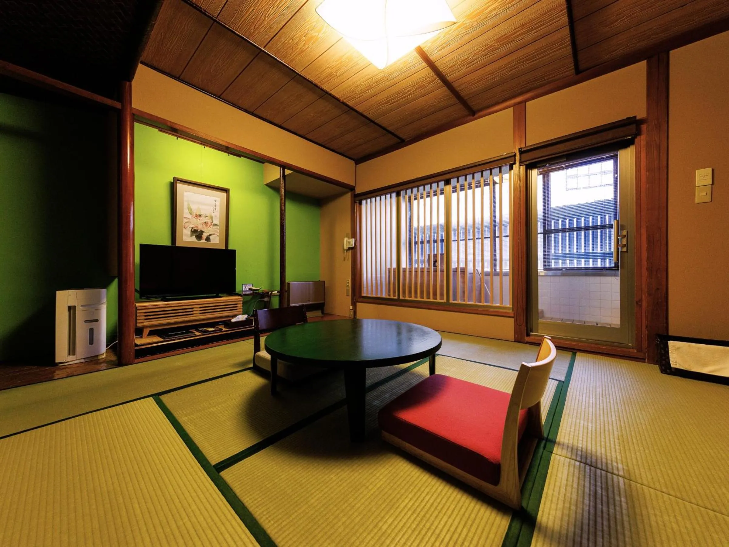 Communal lounge/ TV room in Yamayuri no Yado