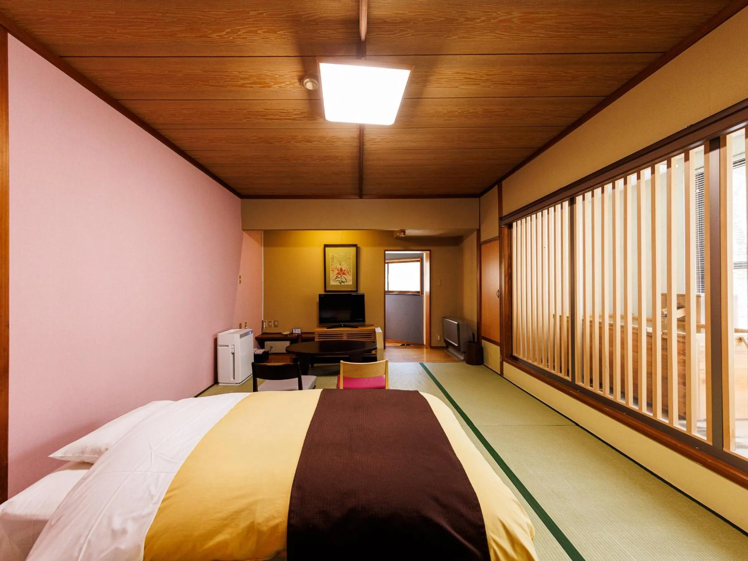 Bed in Yamayuri no Yado