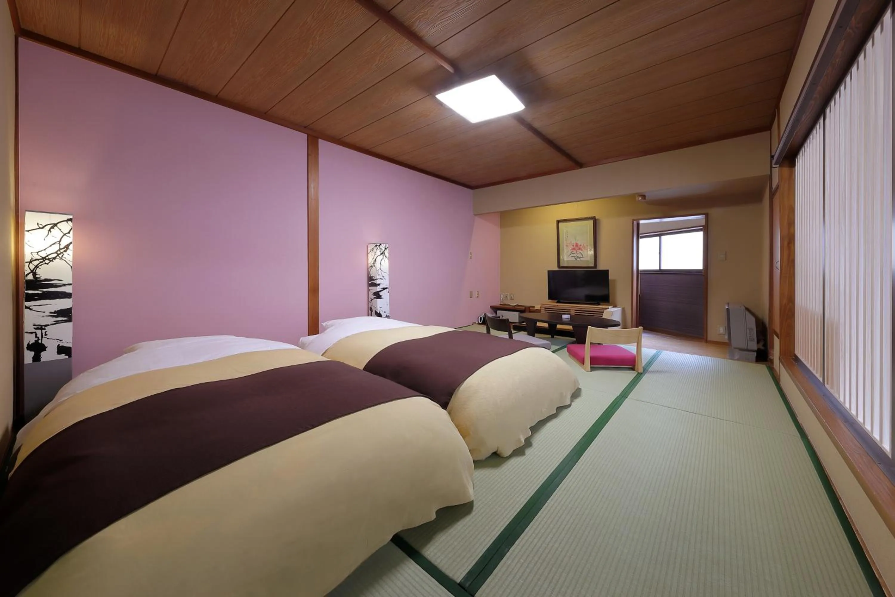 Bed in Yamayuri no Yado