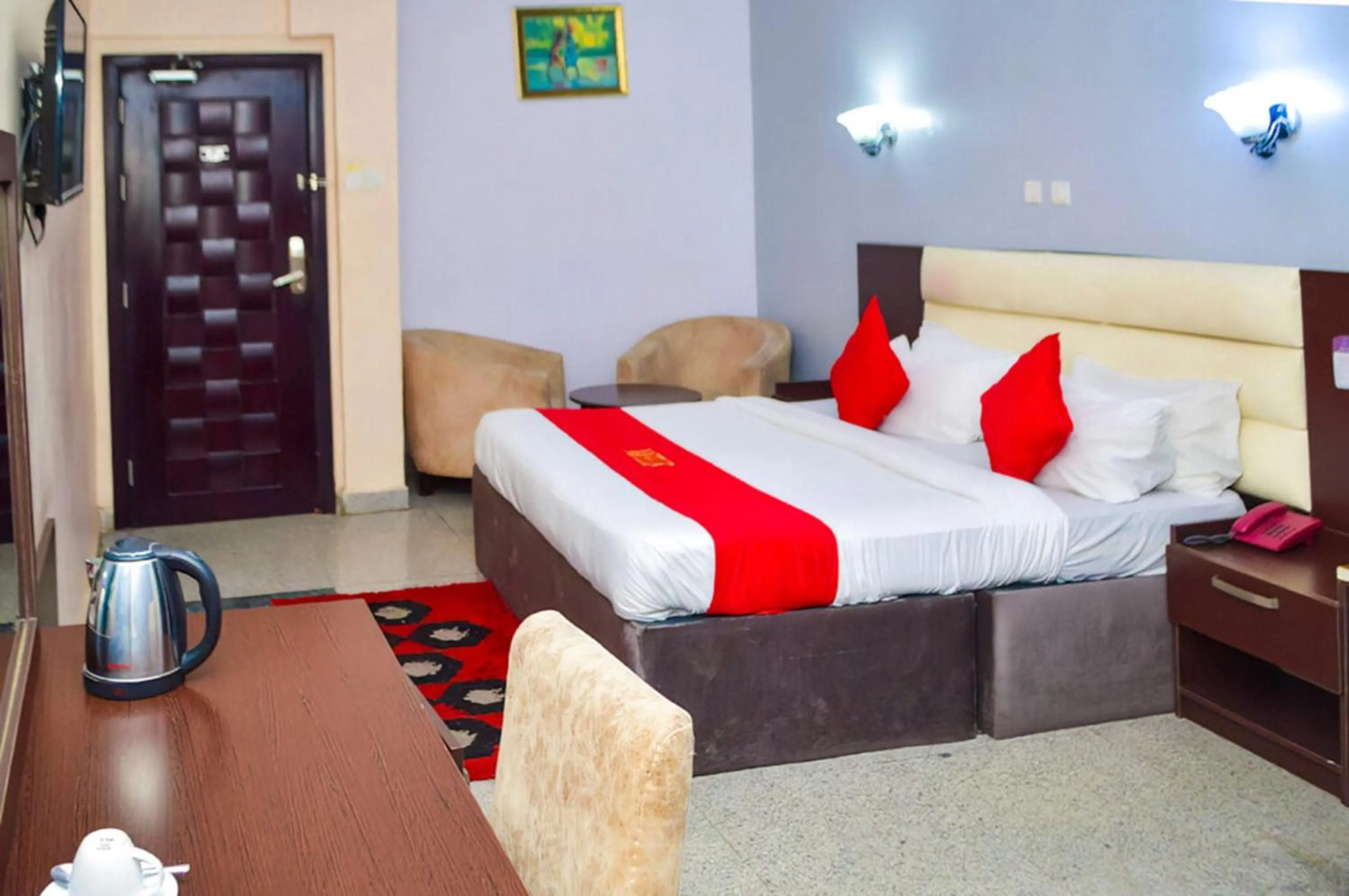 Photo of the whole room, Bed in Nafelis Hotel Enugu