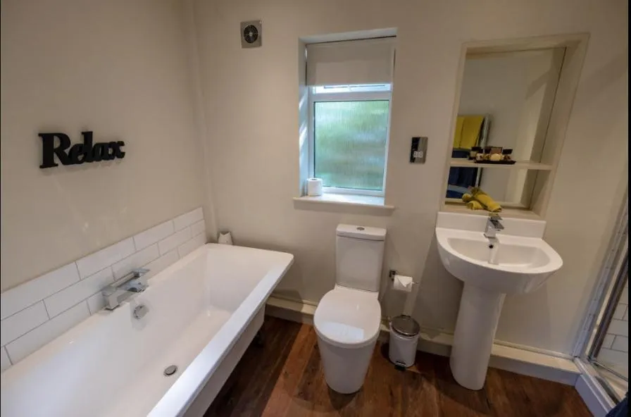 Shower in The Broadmead Boutique B&B