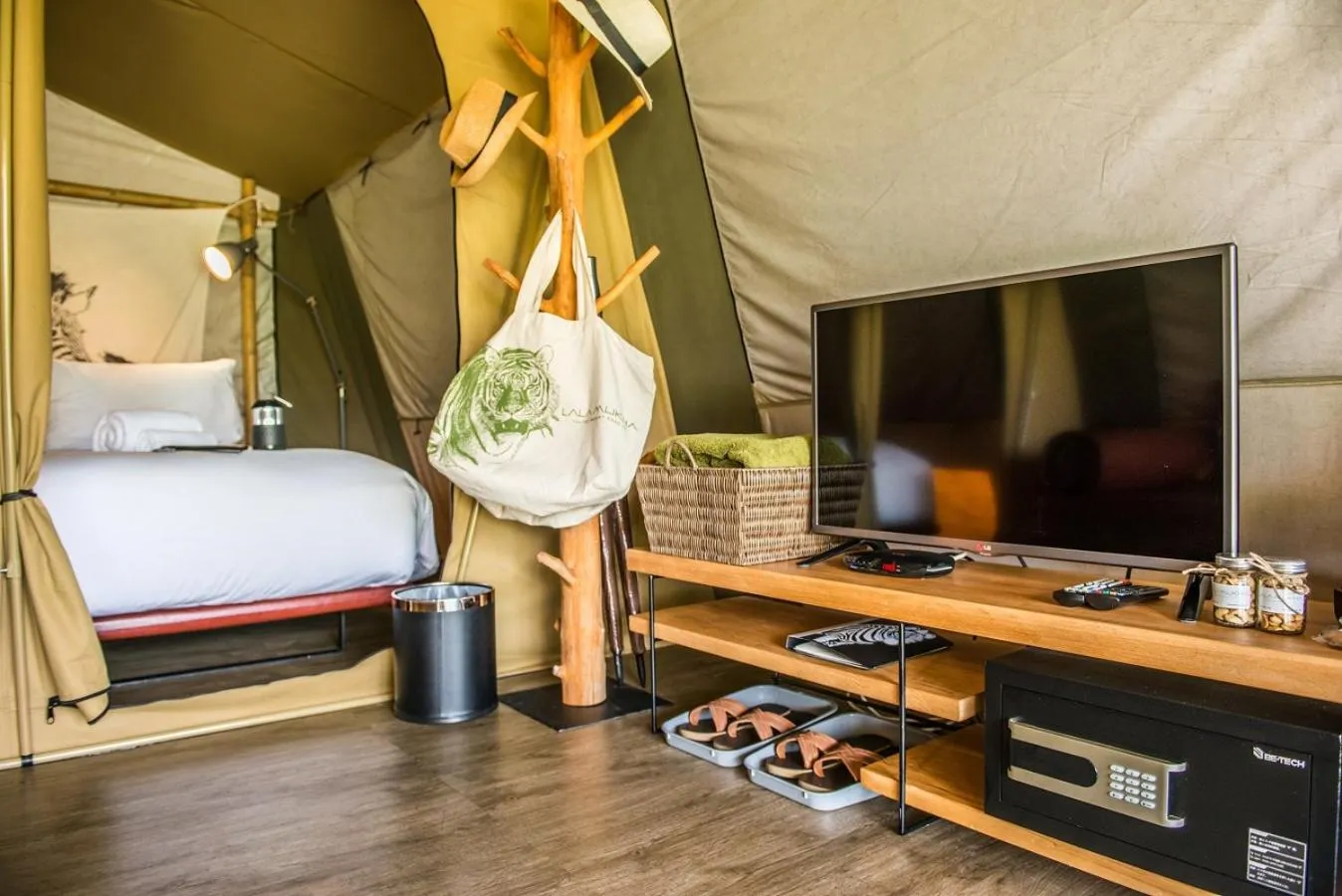 Living room, Bed in Lala Mukha Tented Resort Khao Yai
