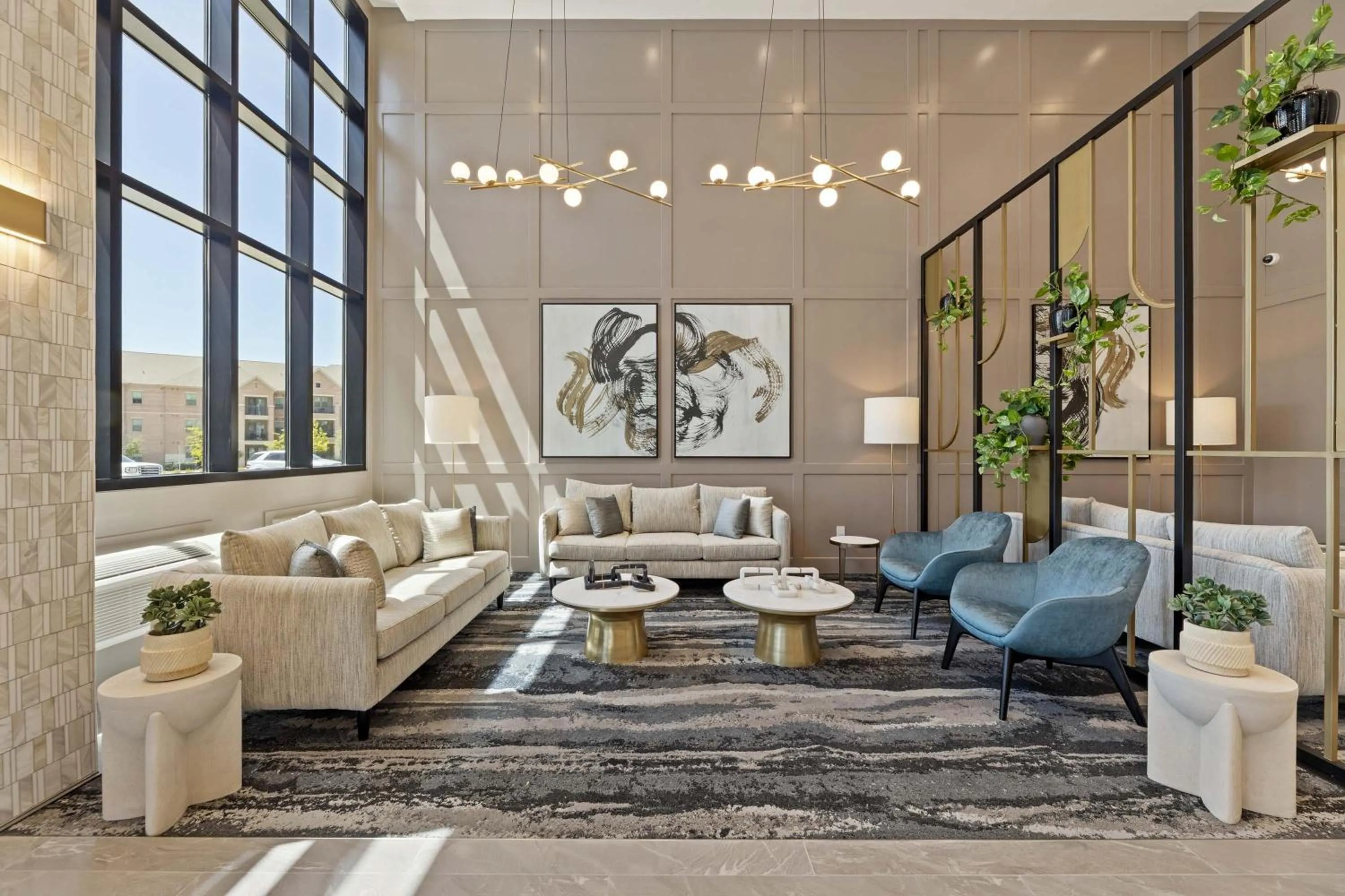 Lobby or reception in Sandman Signature Dallas Las Colinas Hotel & Suites
