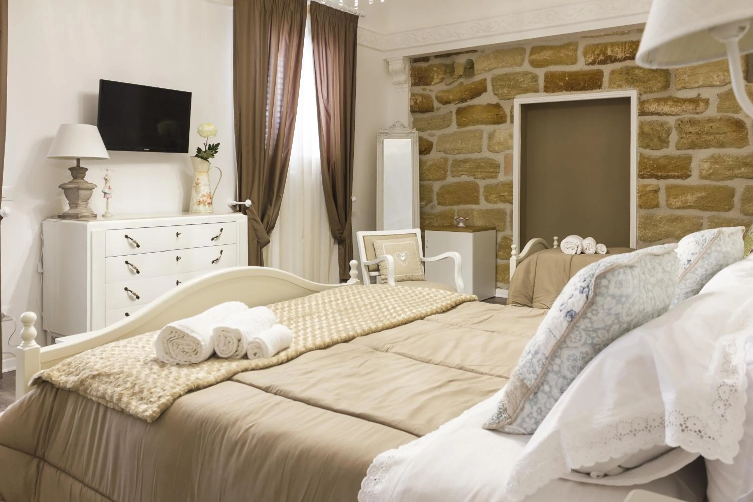 Photo of the whole room, Bed in TAM Vacanze B&B