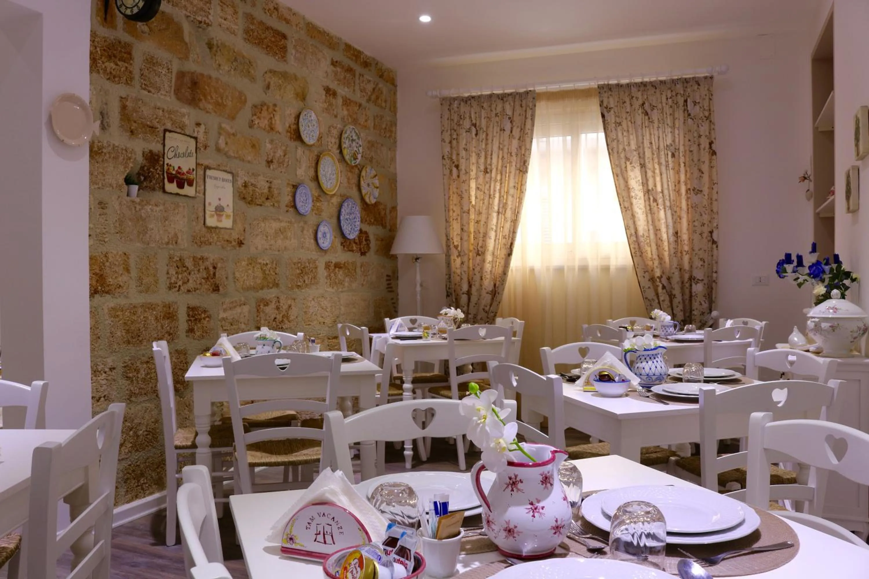 Italian breakfast in TAM Vacanze B&B