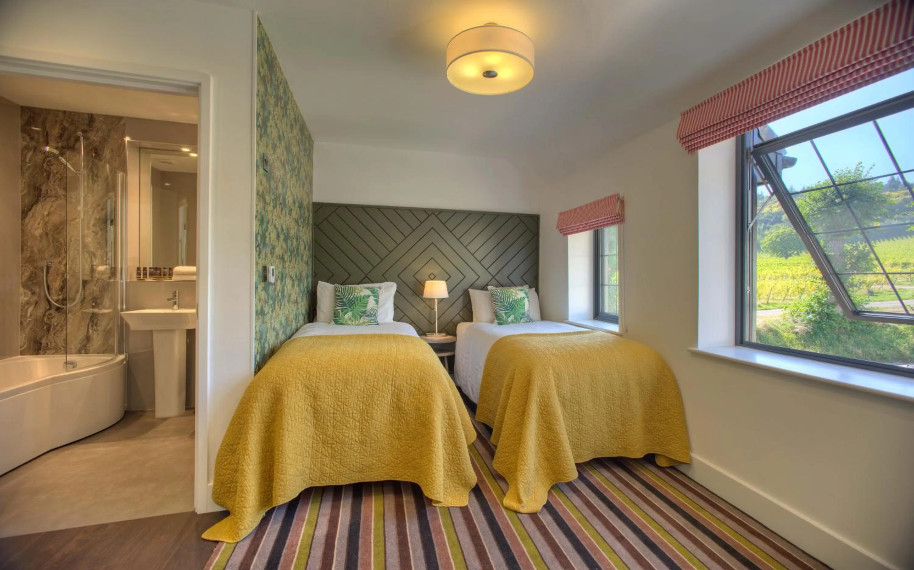 Bedroom, Bed in Denbies Vineyard Hotel