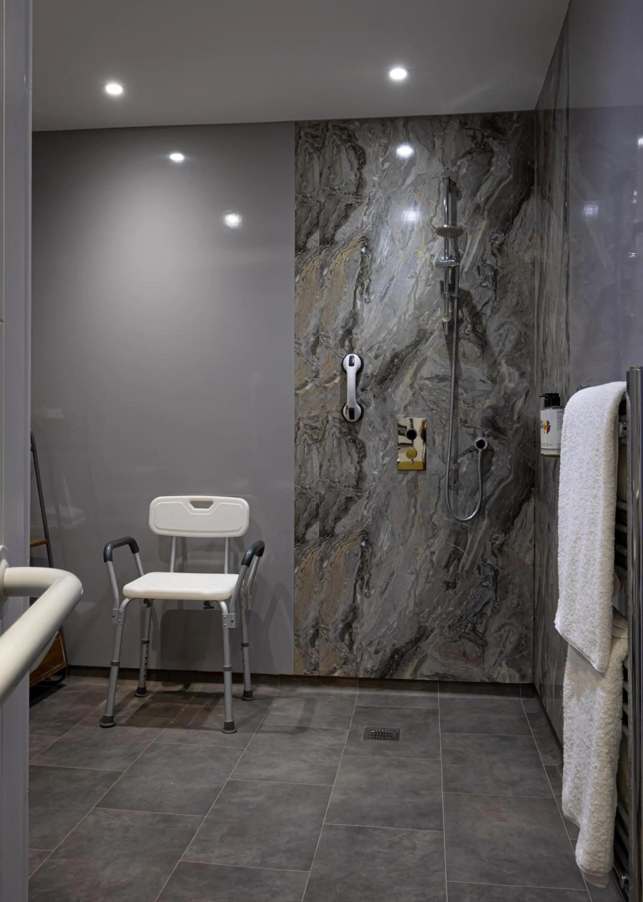 Bathroom in Denbies Vineyard Hotel