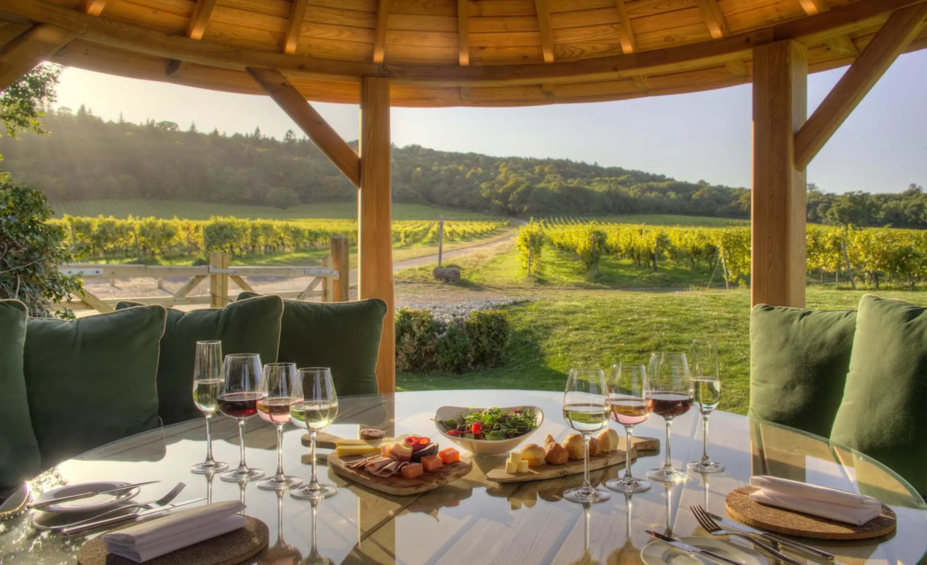 Dining area in Denbies Vineyard Hotel Dining area in Denbies Vineyard Hotel