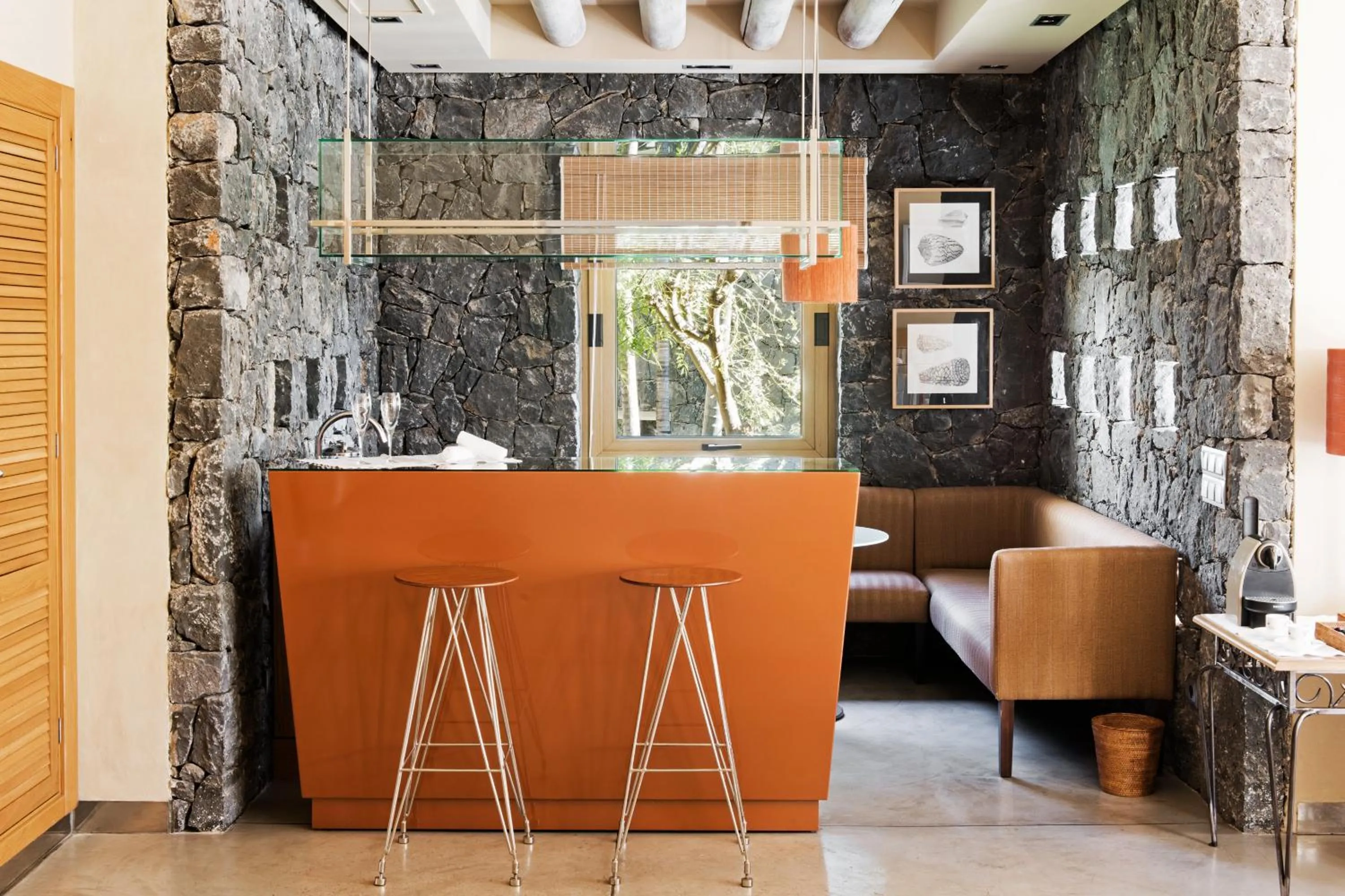 Lounge or bar in The Villas at Bahia del Duque