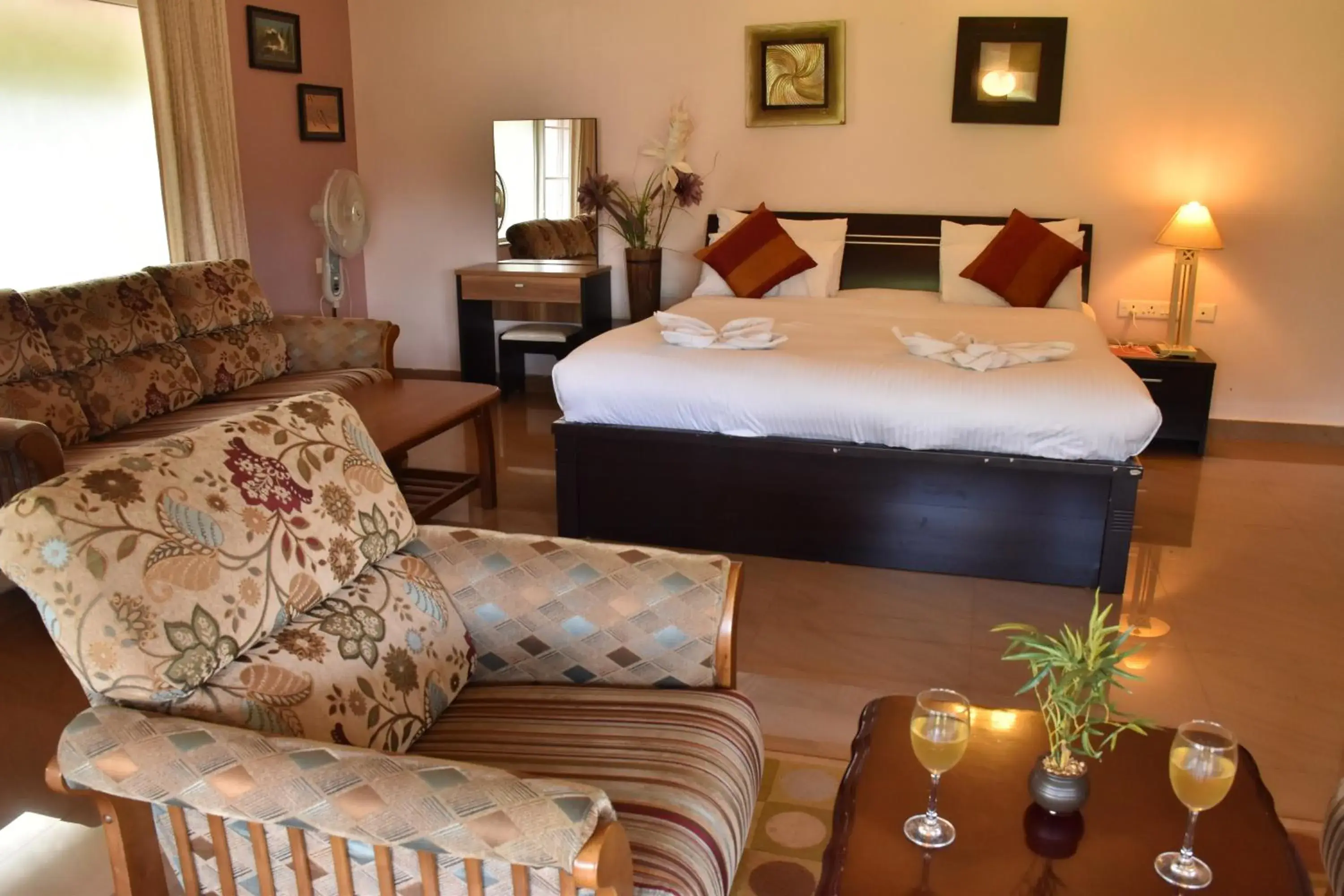 Luxury Double Room with Mountain View in Green Nest Resort Ooty Luxury Double Room with Mountain View in Green Nest Resort Ooty