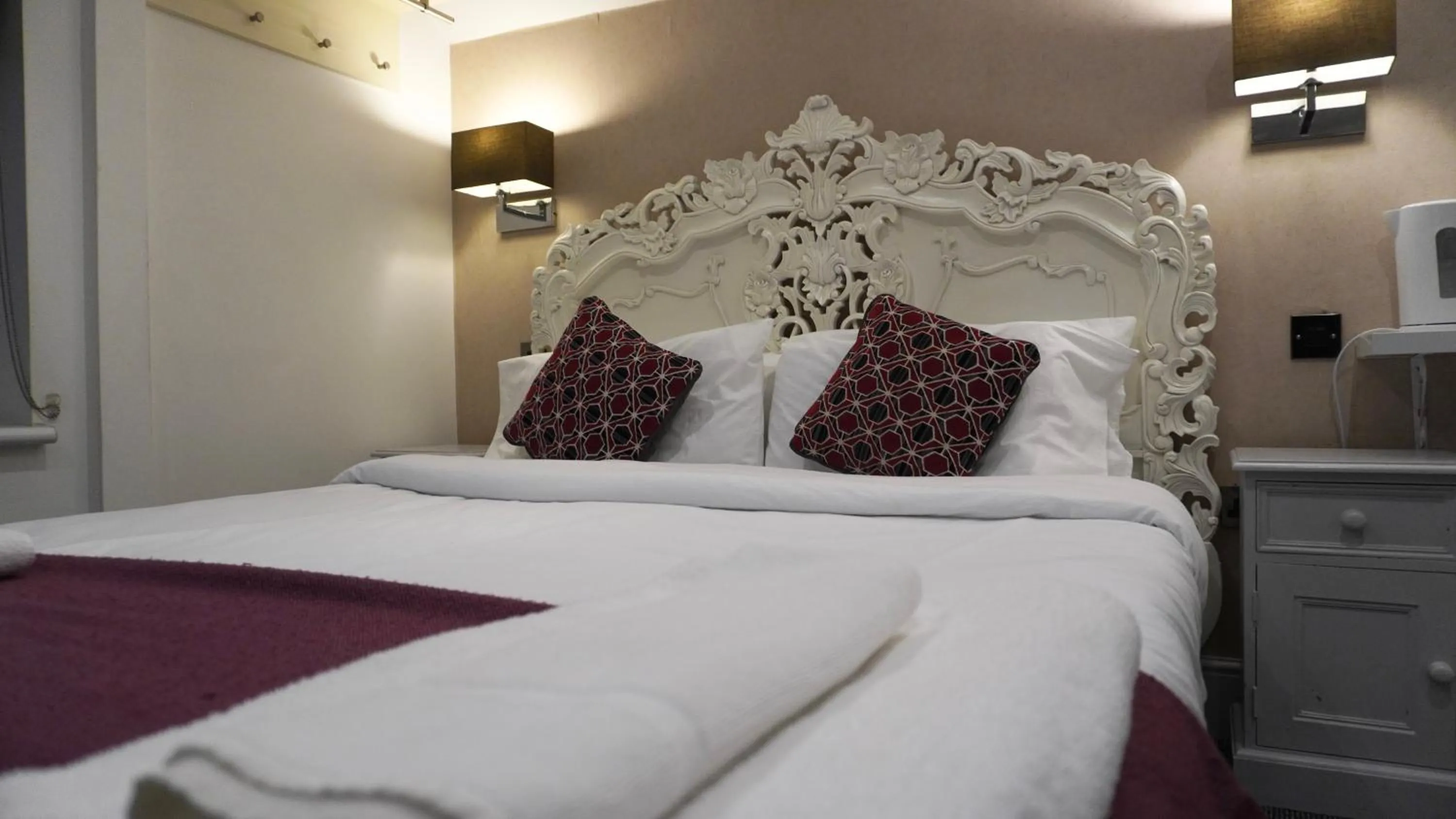 Bed in The Bell Shifnal