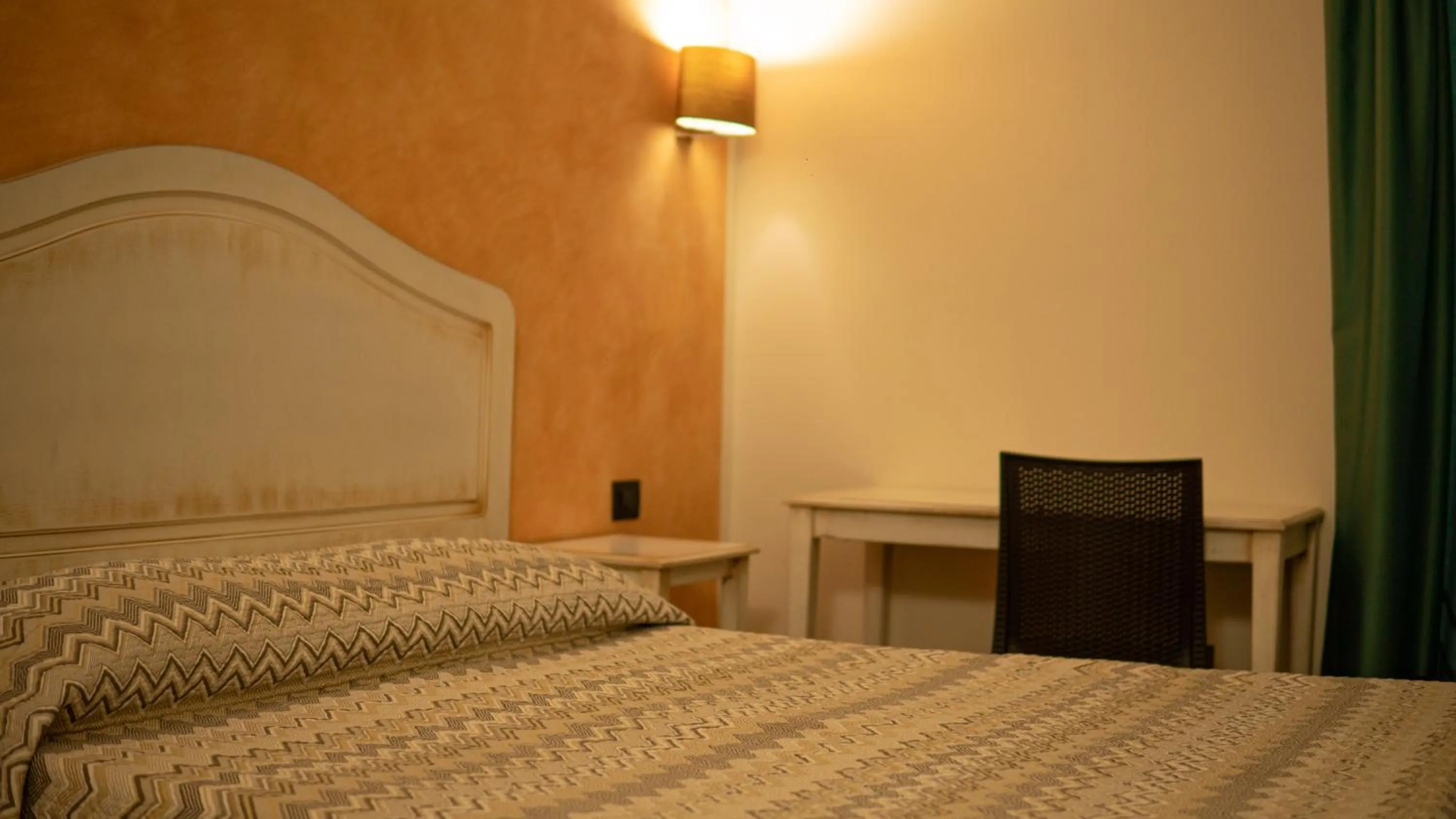 Bedroom, Bed in Hotel Donna Carmela Sede Unica a Sciacca