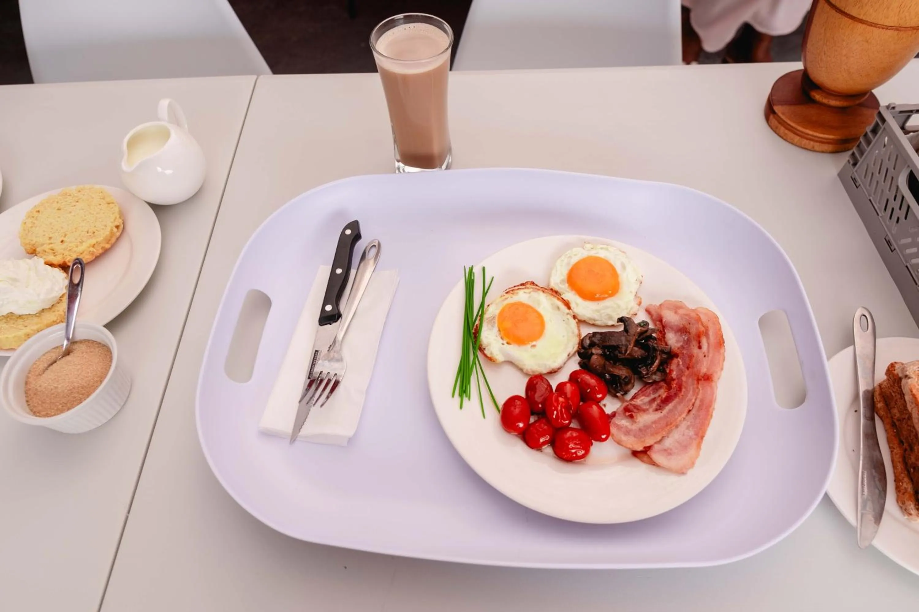 Breakfast in Viata Luxe Guesthouse