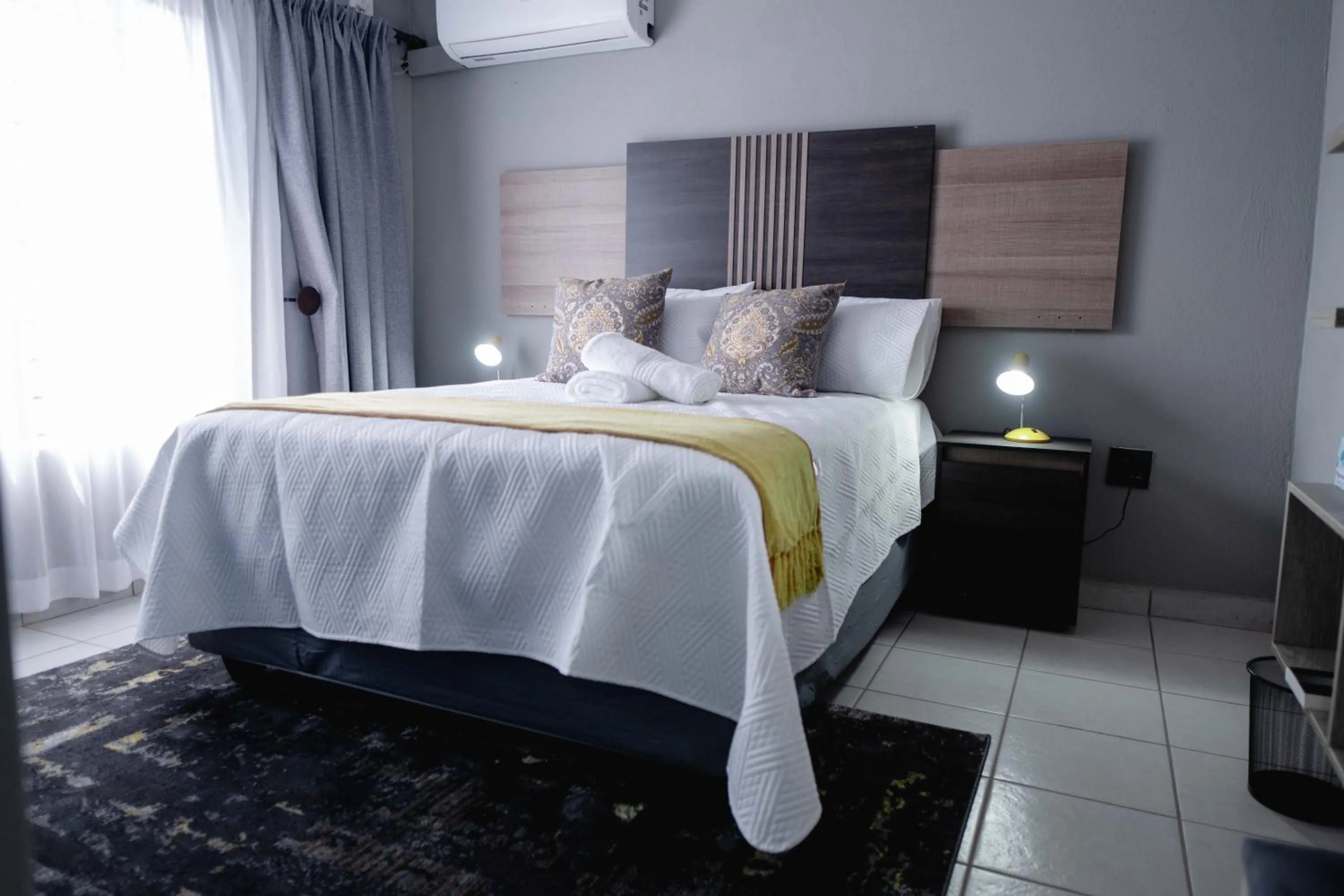 One-Bedroom Apartment in Viata Luxe Guesthouse