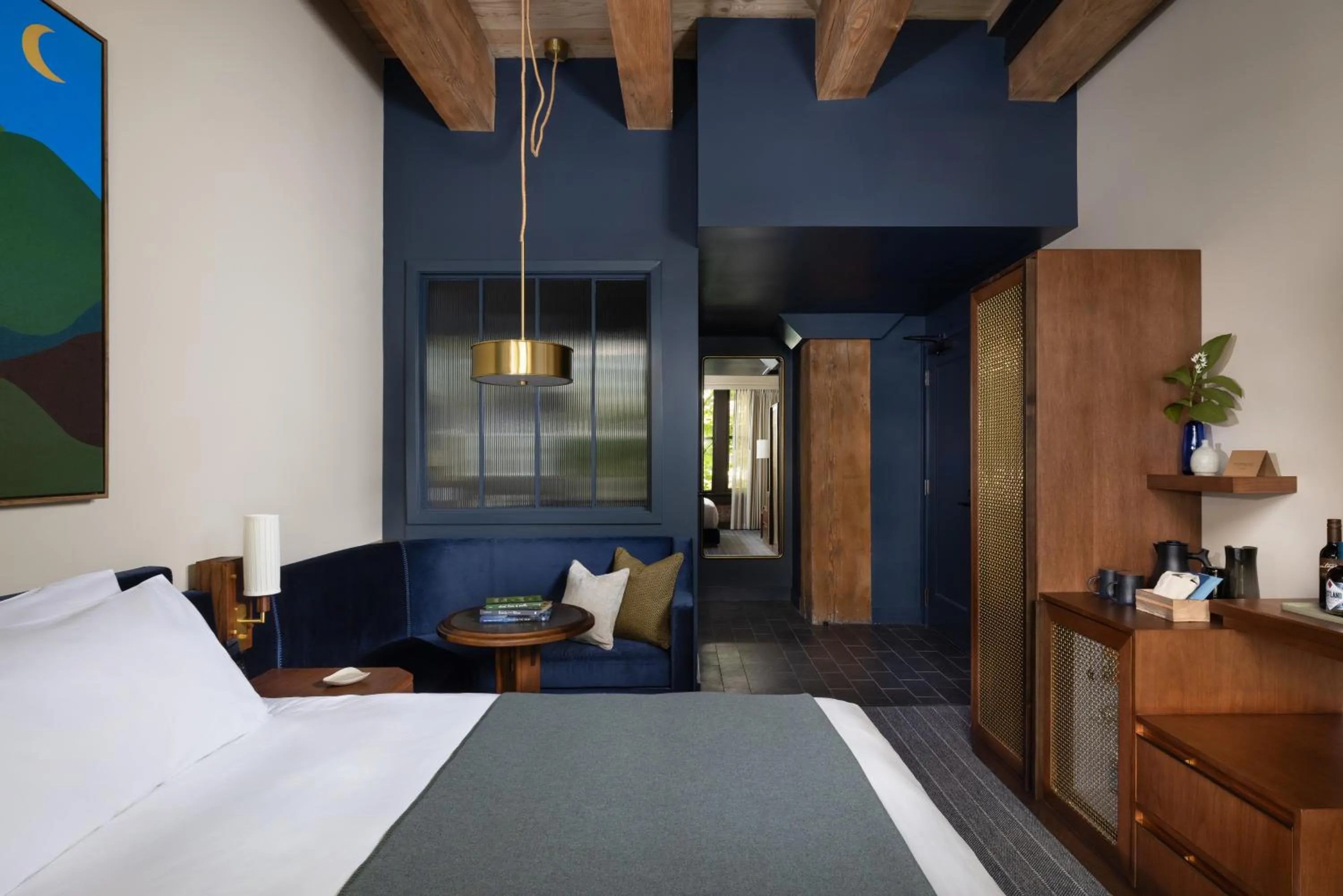 Seating area, Bed in Populus Seattle