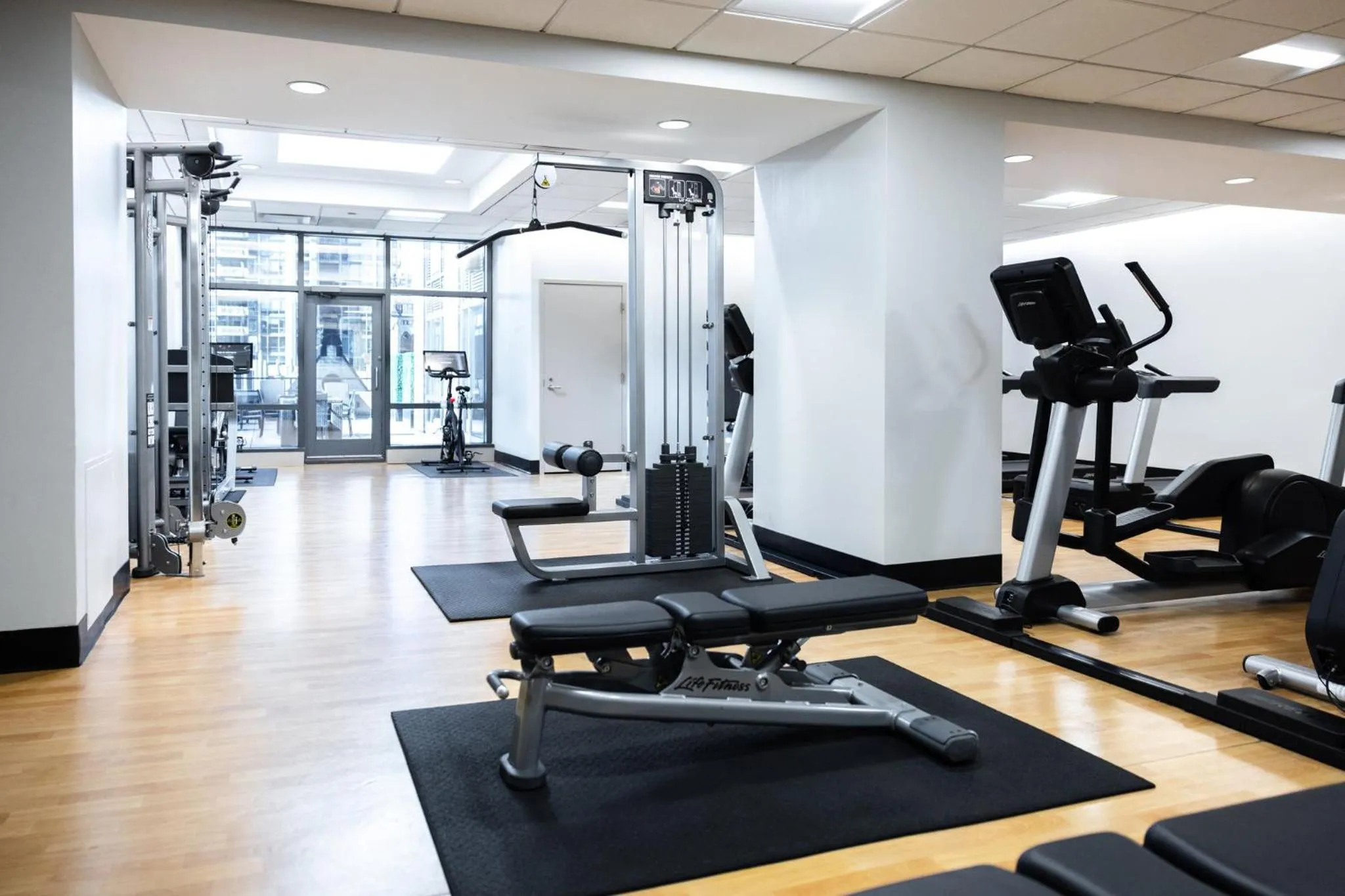 Fitness centre/facilities in Omni Chicago Hotel