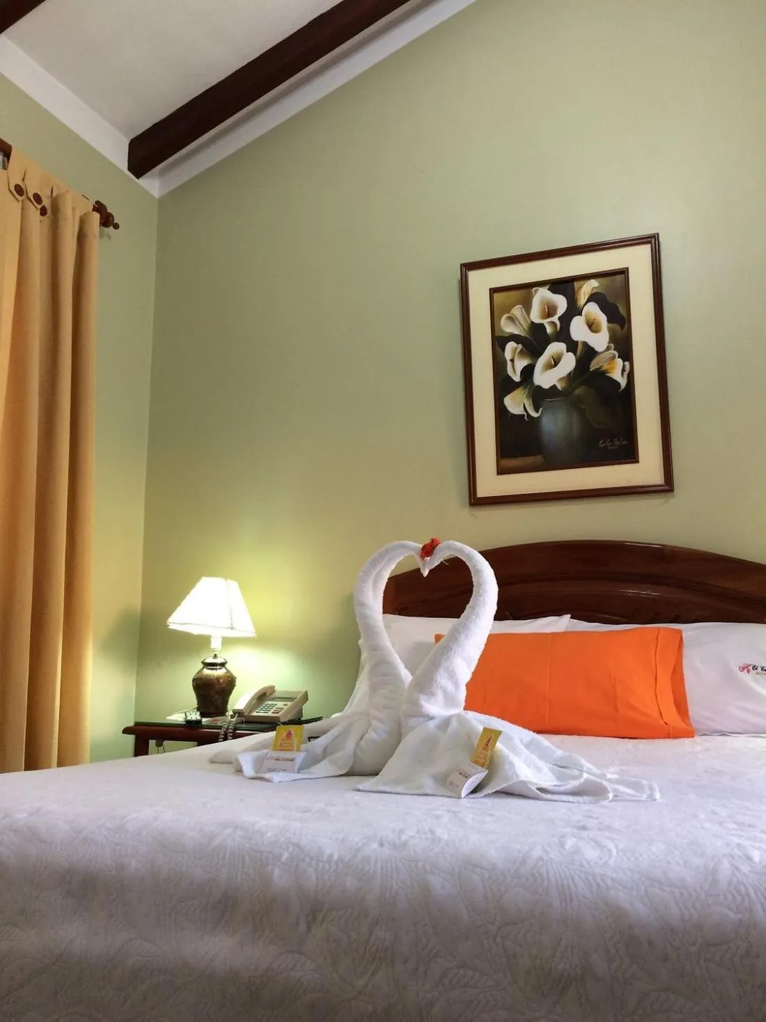 Bedroom, Bed in El Cumbe Inn