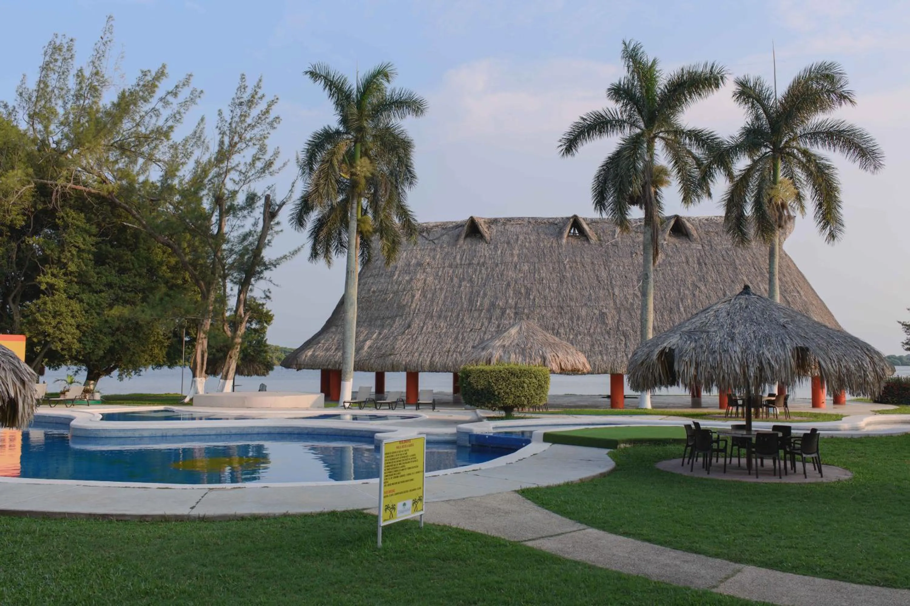 Swimming pool in Hotel Terranova