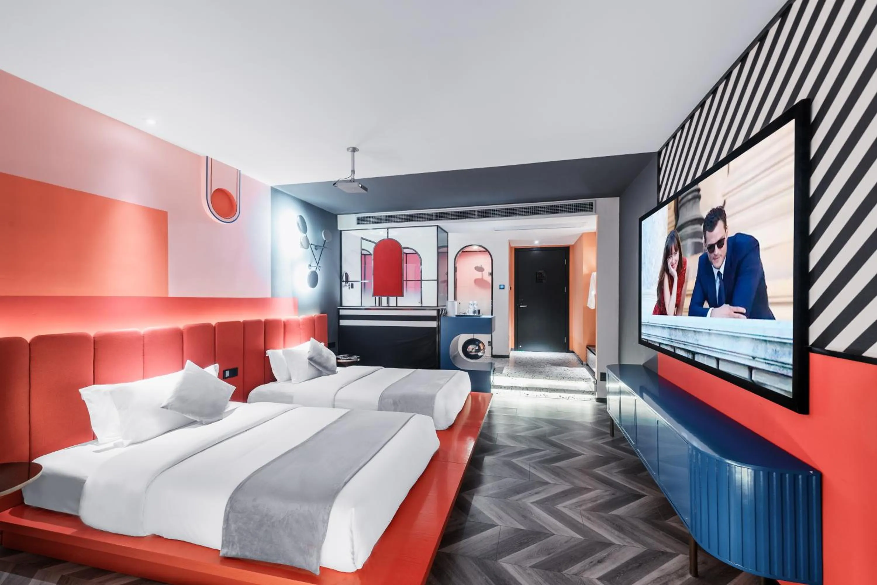 Bed in ReVia Skyline River View Hotel Chongging