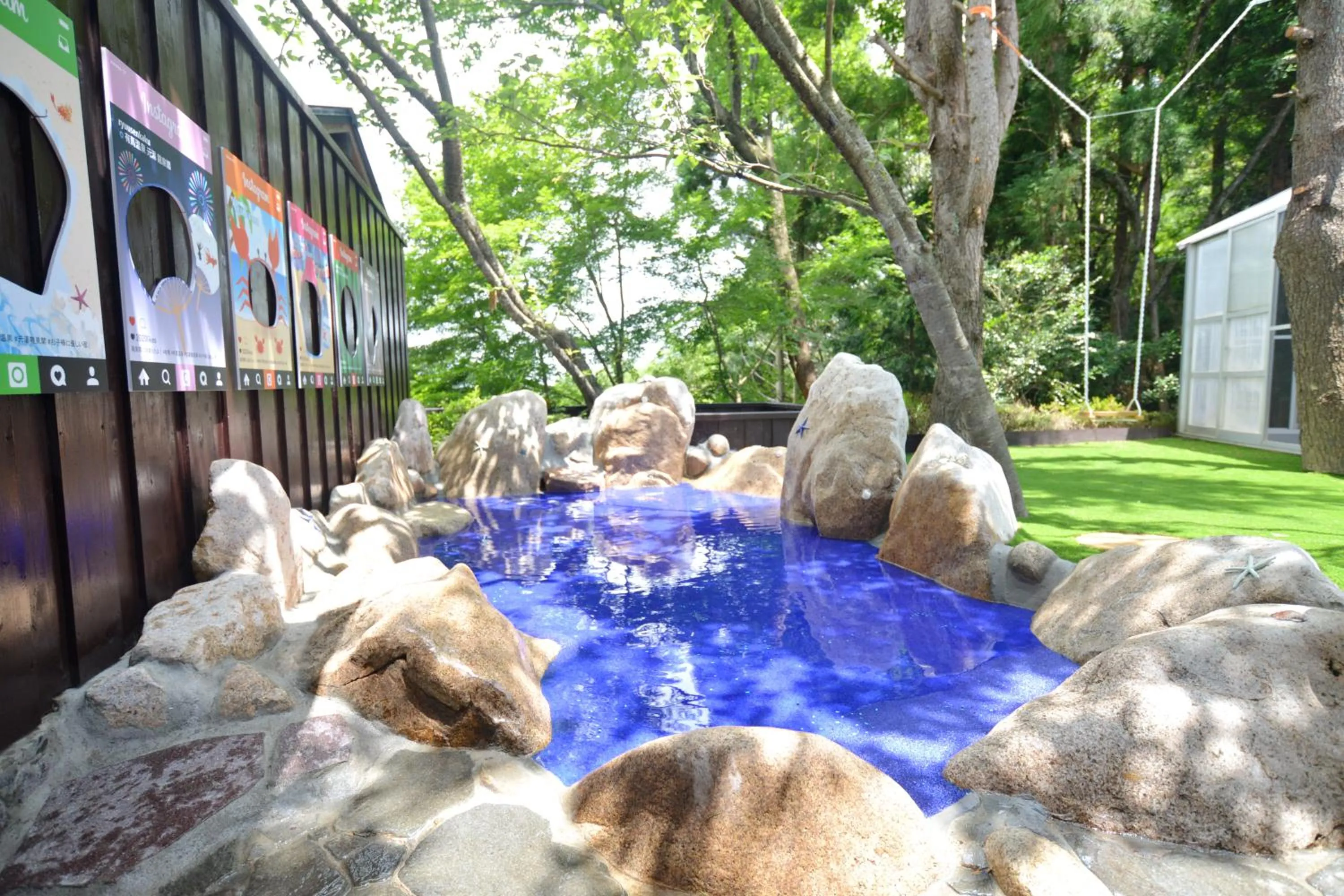Pool view in Arima Onsen Motoyu Ryuusenkaku