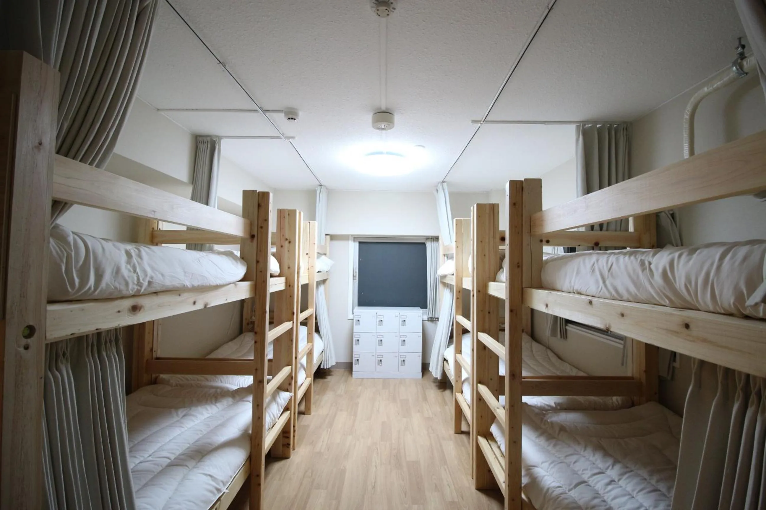 bunk bed, Bed in Glocal Nagoya Backpackers Hostel