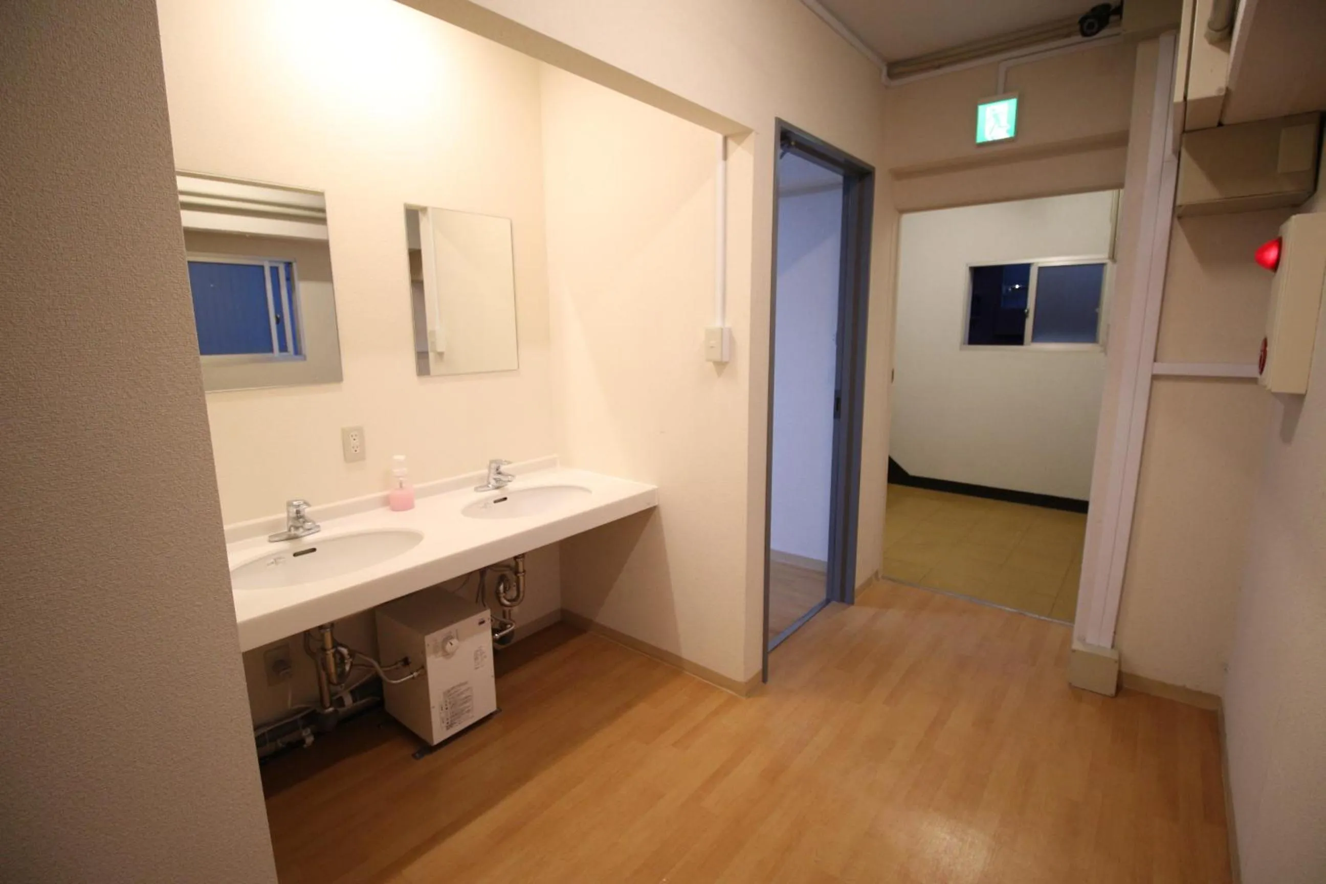 Lobby or reception in Glocal Nagoya Backpackers Hostel