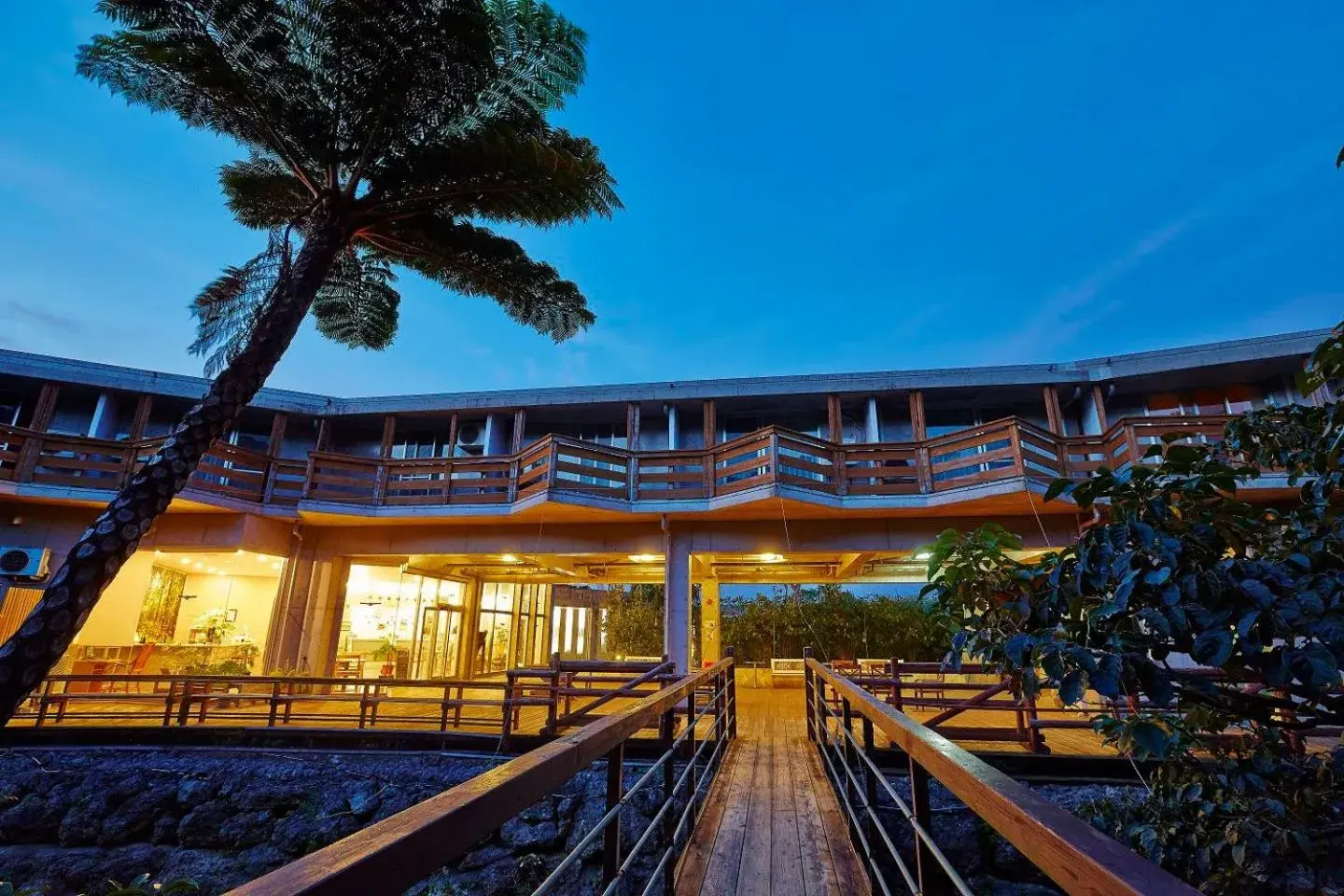 Property building in Iriomotejima-Jungle Hotel Painumaya Property building in Iriomotejima-Jungle Hotel Painumaya