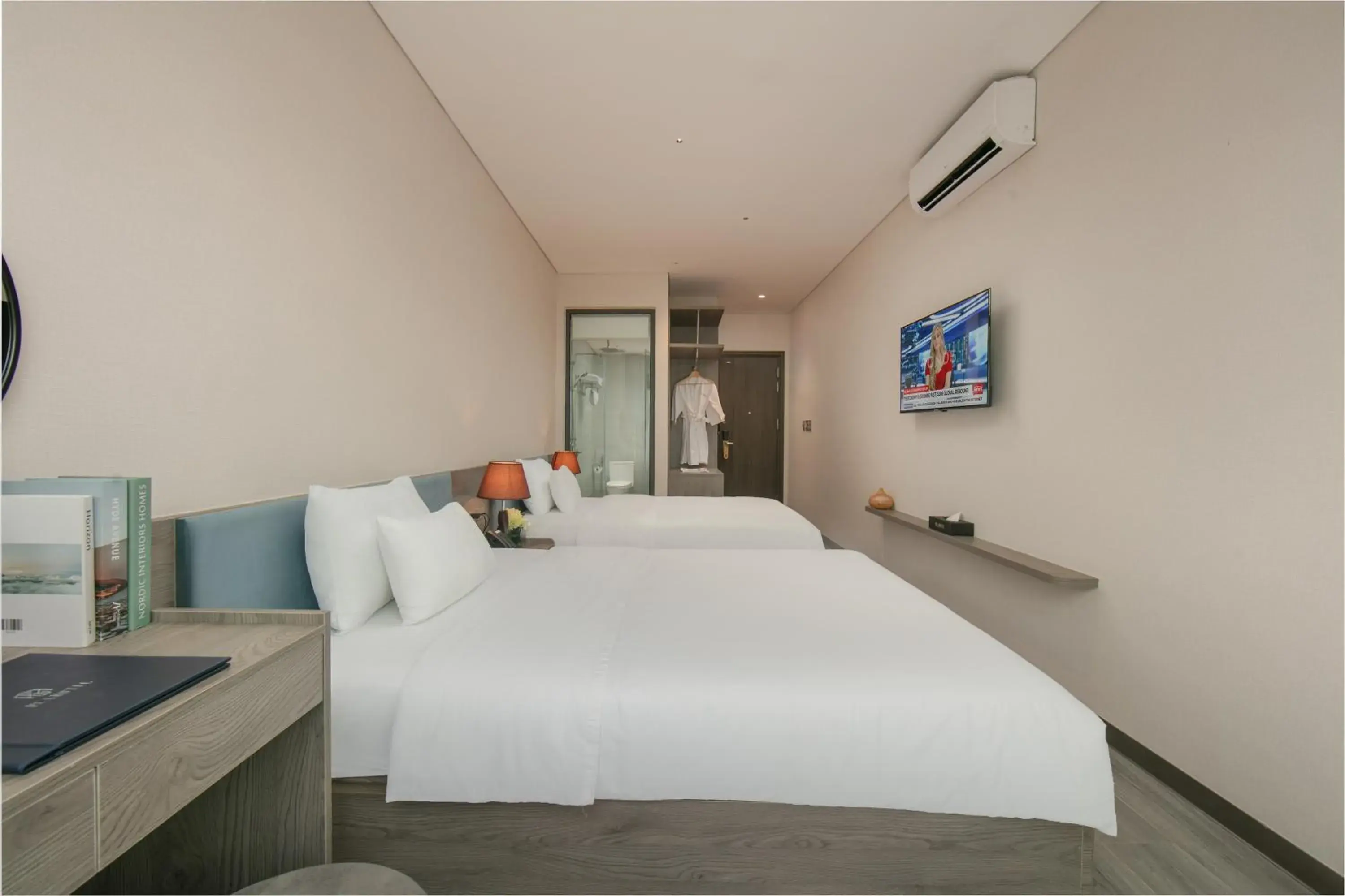 Deluxe Twin Room in PCA HOTEL 2 - Vinhomes Ocean Park Deluxe Twin Room in PCA HOTEL 2 - Vinhomes Ocean Park