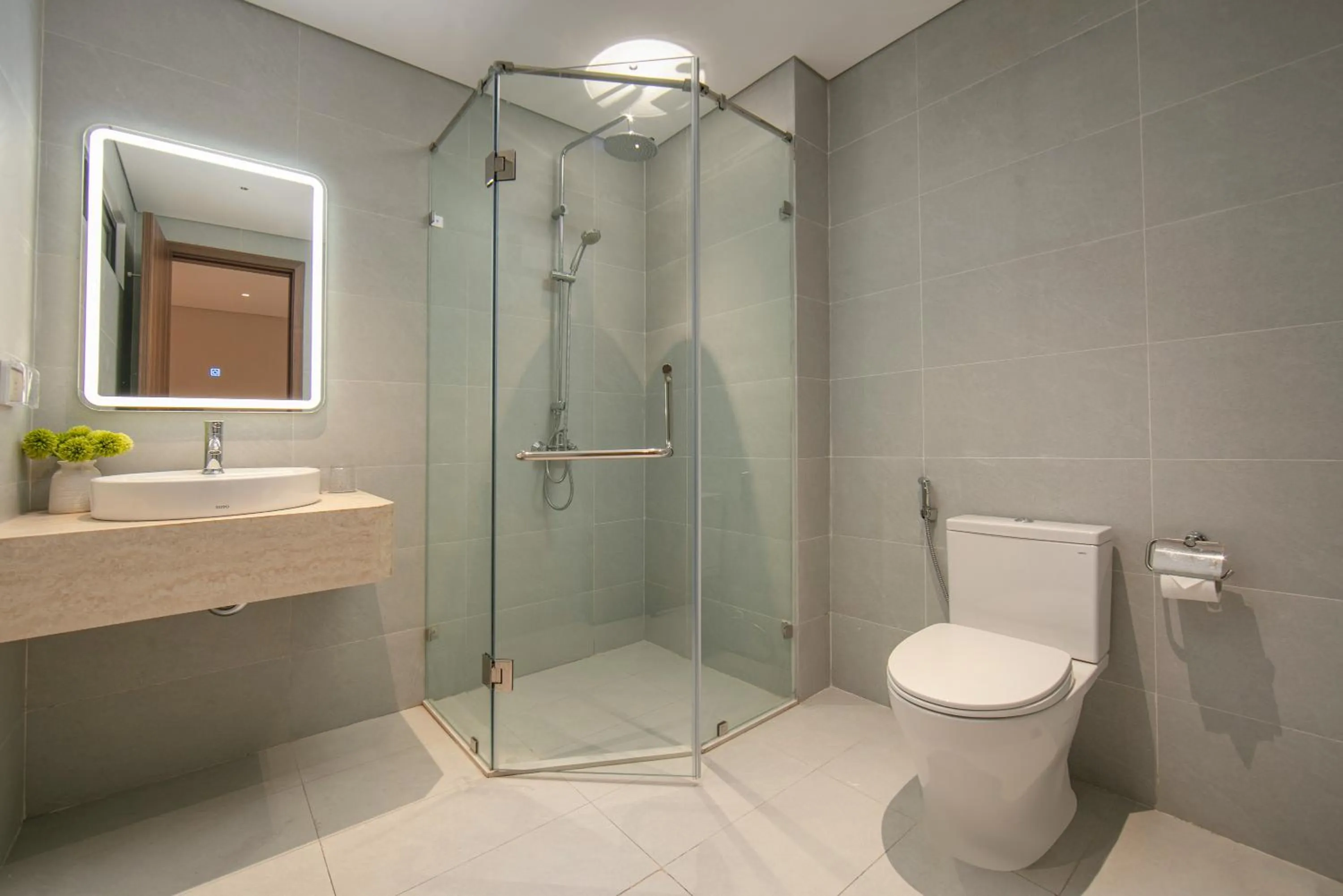 Toilet in PCA HOTEL 2 - Vinhomes Ocean Park