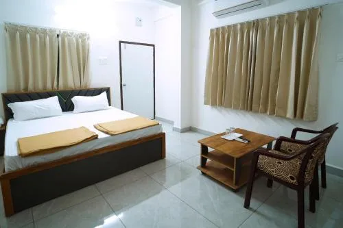 Hotel Pb Inn