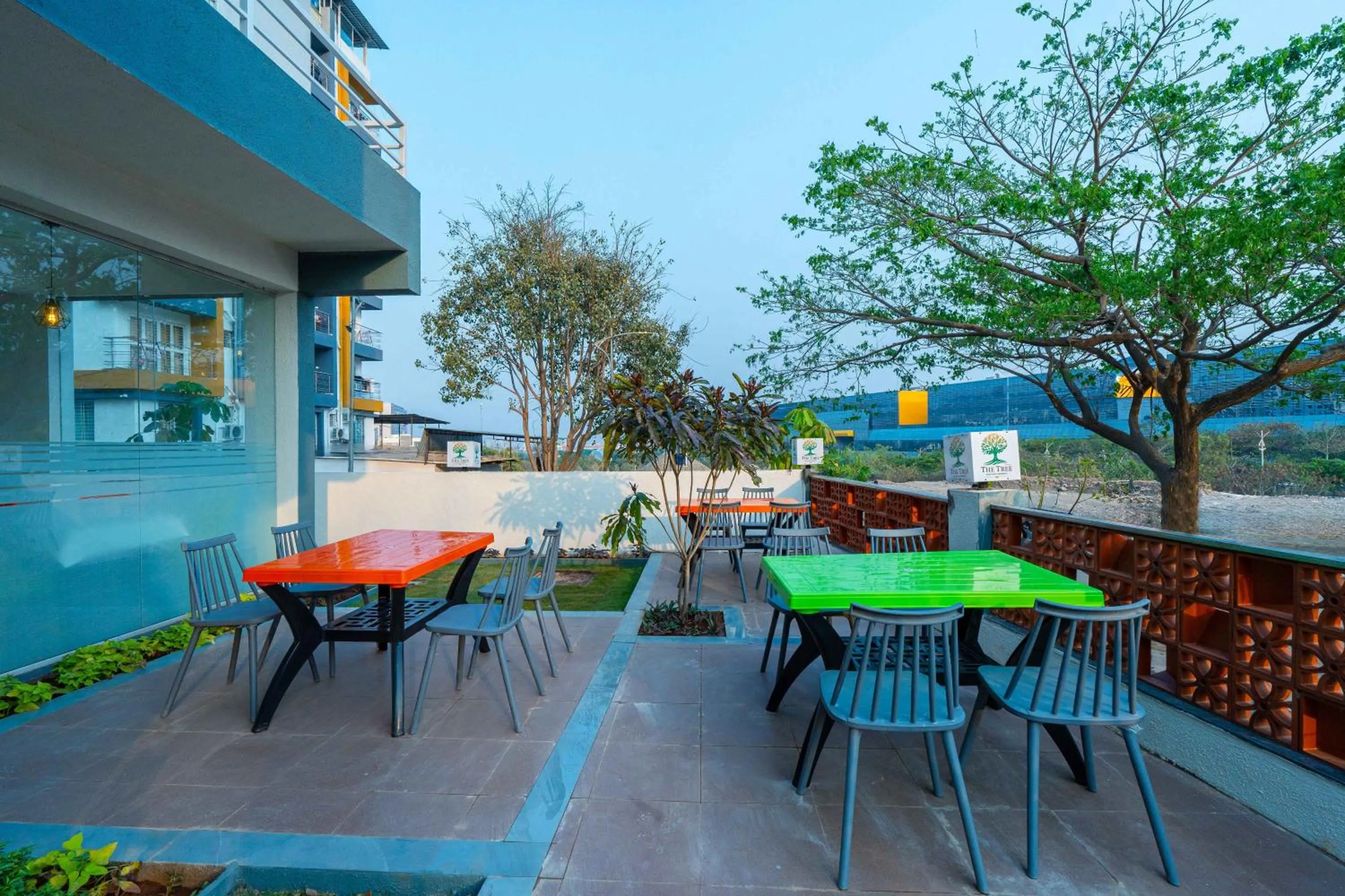 Restaurant/places to eat in Treebo The Tree, Hinjewadi