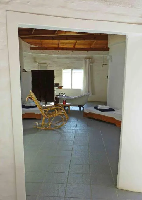 Alternative Space B & B