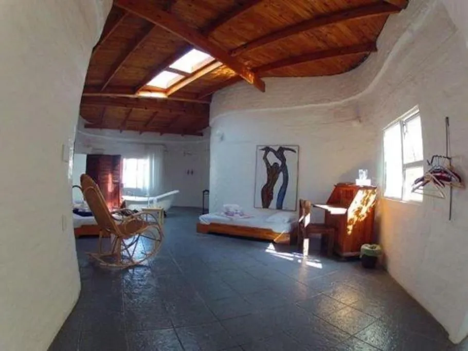 Alternative Space B & B