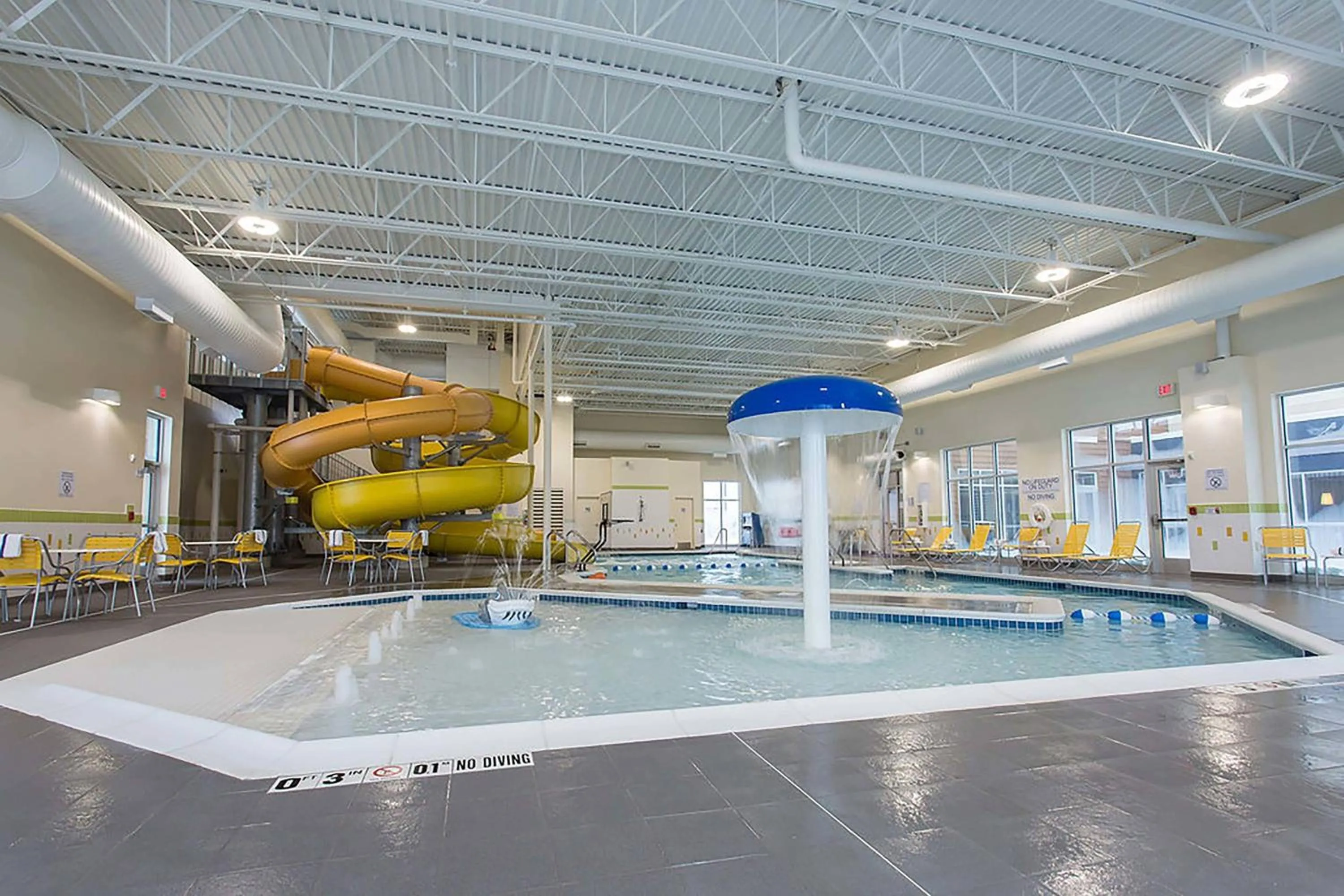 Fitness centre/facilities in Fairfield Inn & Suites by Marriott Jamestown