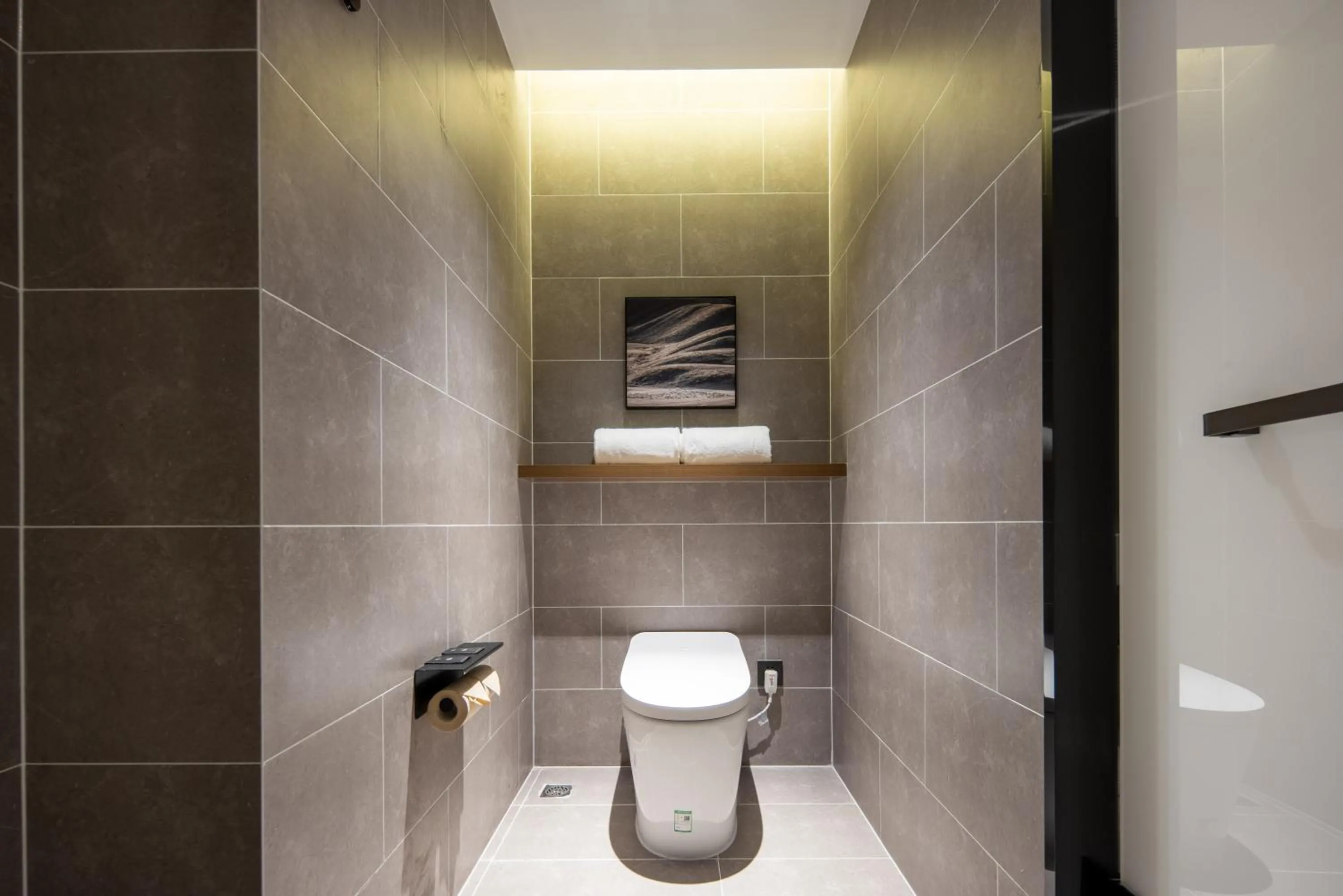 Shower in Atour Hotel Qingdao Chengyang Chunyang Road