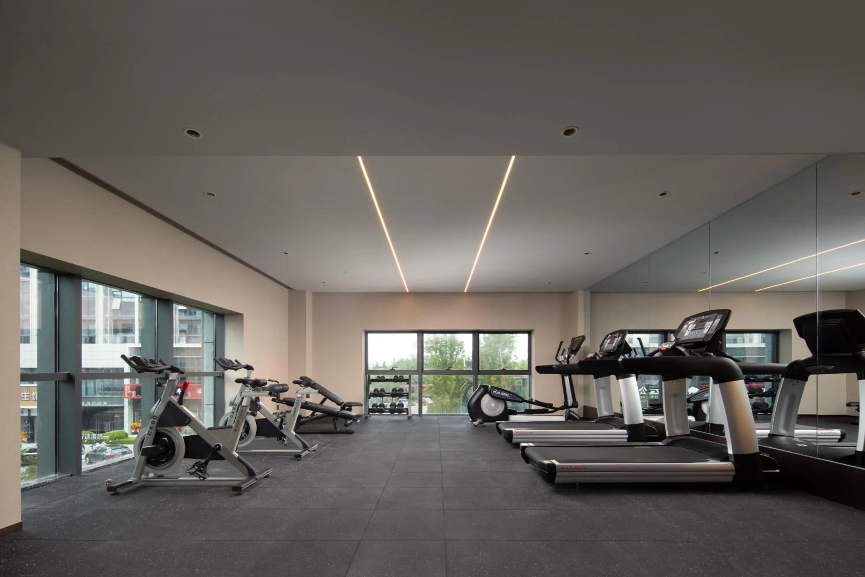 Fitness centre/facilities in Atour Hotel Qingdao Chengyang Chunyang Road