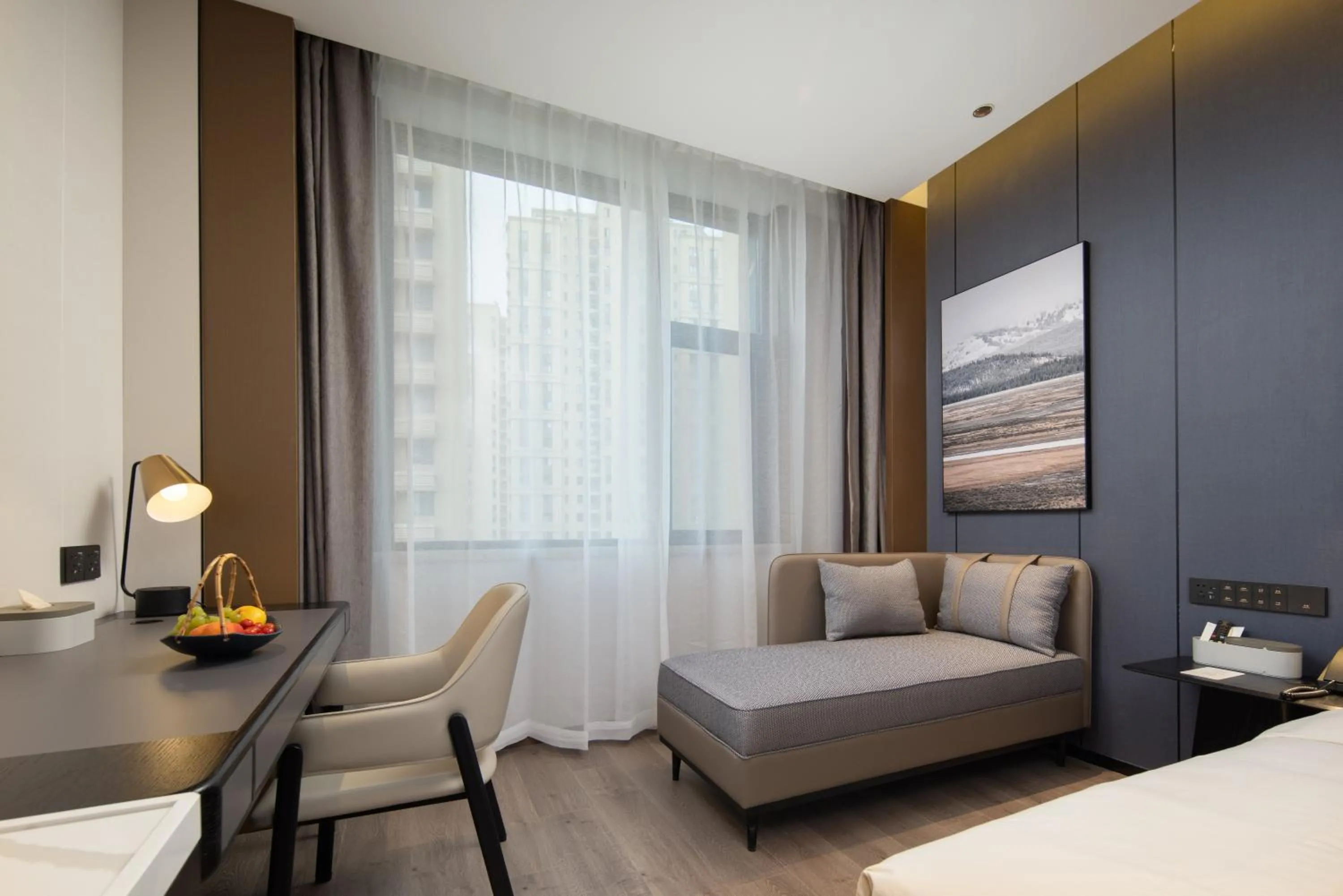 Bed in Atour Hotel Qingdao Chengyang Chunyang Road