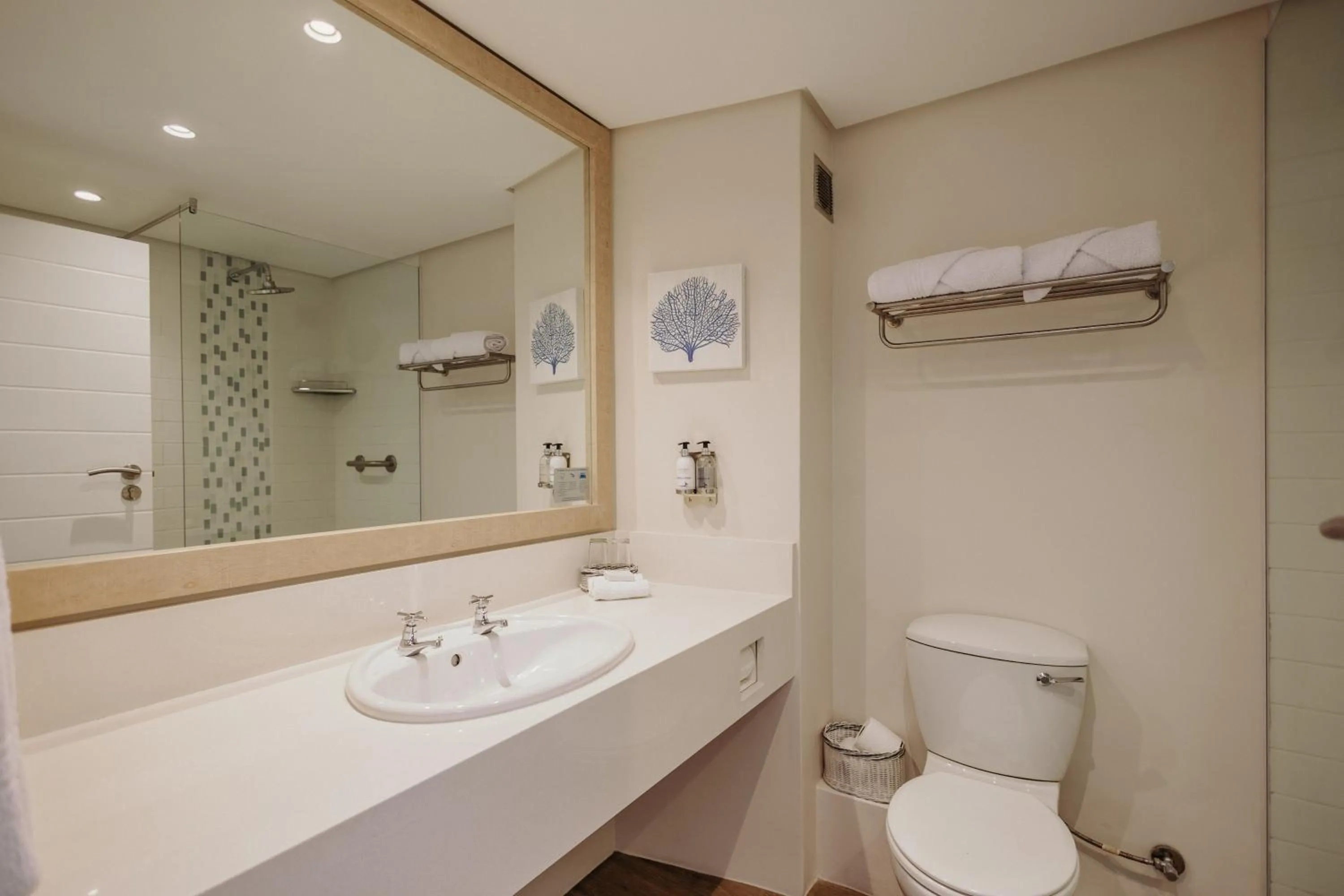 Toilet in Bayview Hotel