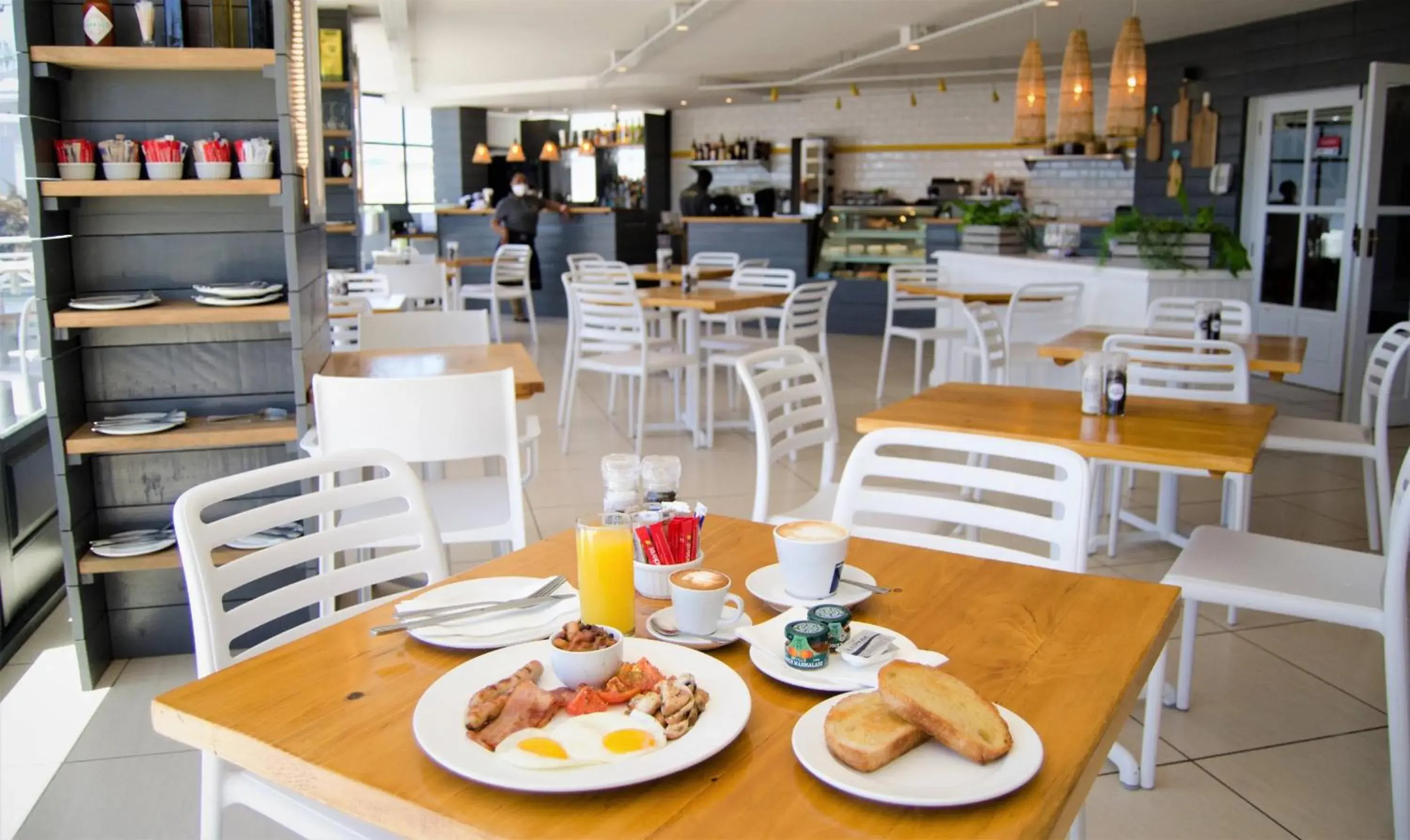 Restaurant/places to eat in Bayview Hotel Restaurant/places to eat in Bayview Hotel