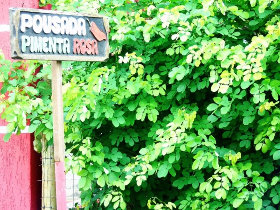Property logo or sign in Pousada Pimenta Rosa